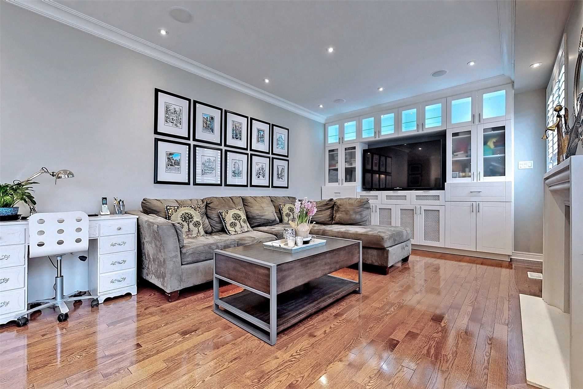 48 Tonner Cres