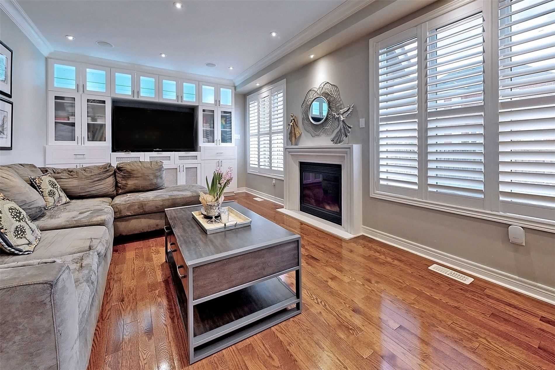 48 Tonner Cres