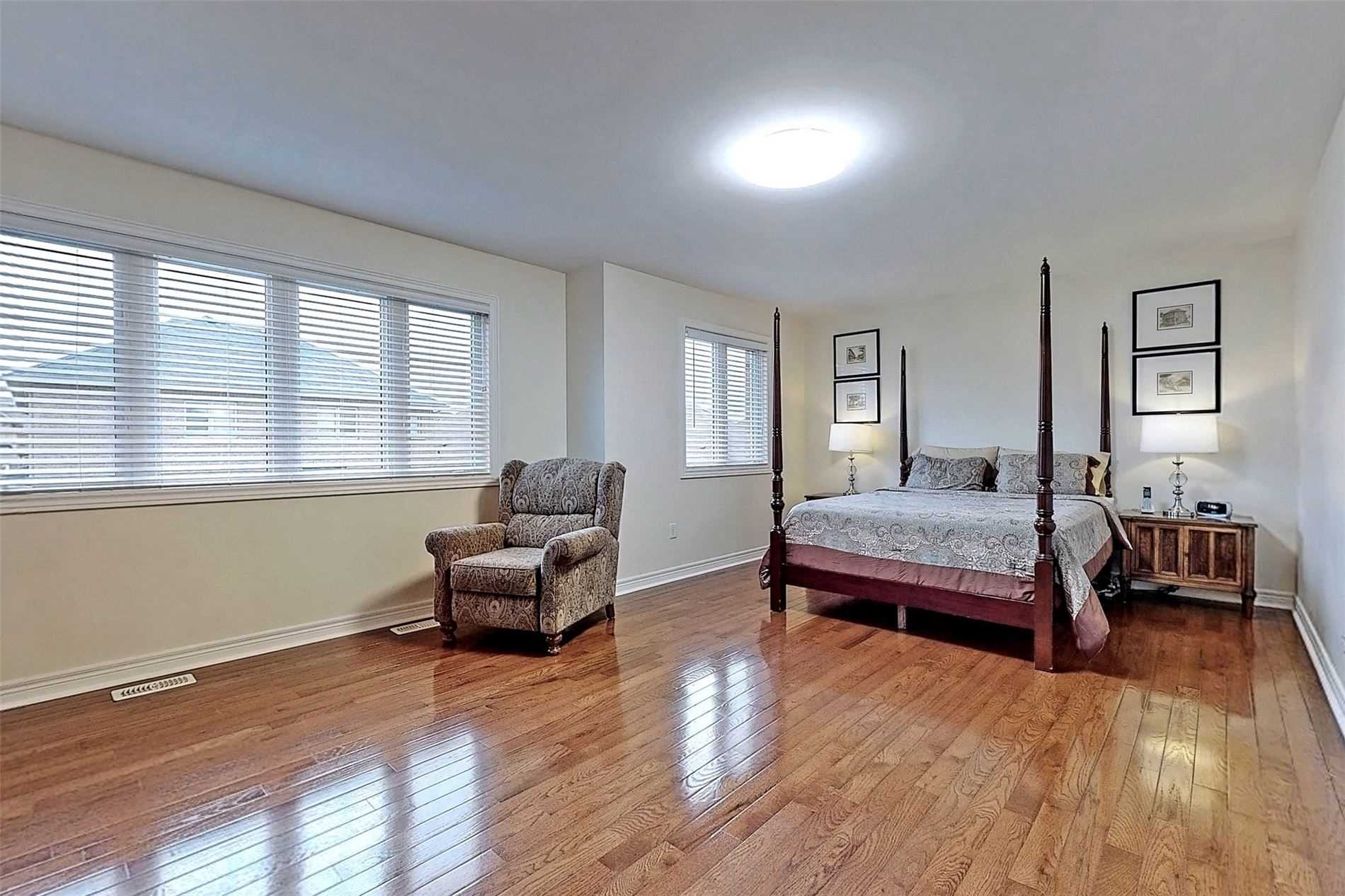 48 Tonner Cres