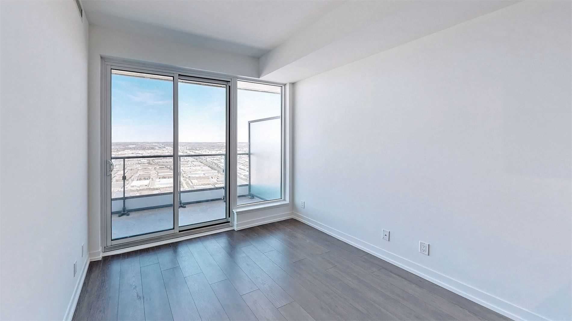 898 Portage Pkwy, #6101
