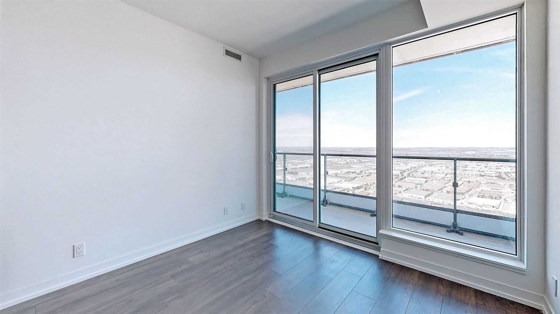 898 Portage Pkwy, #6101