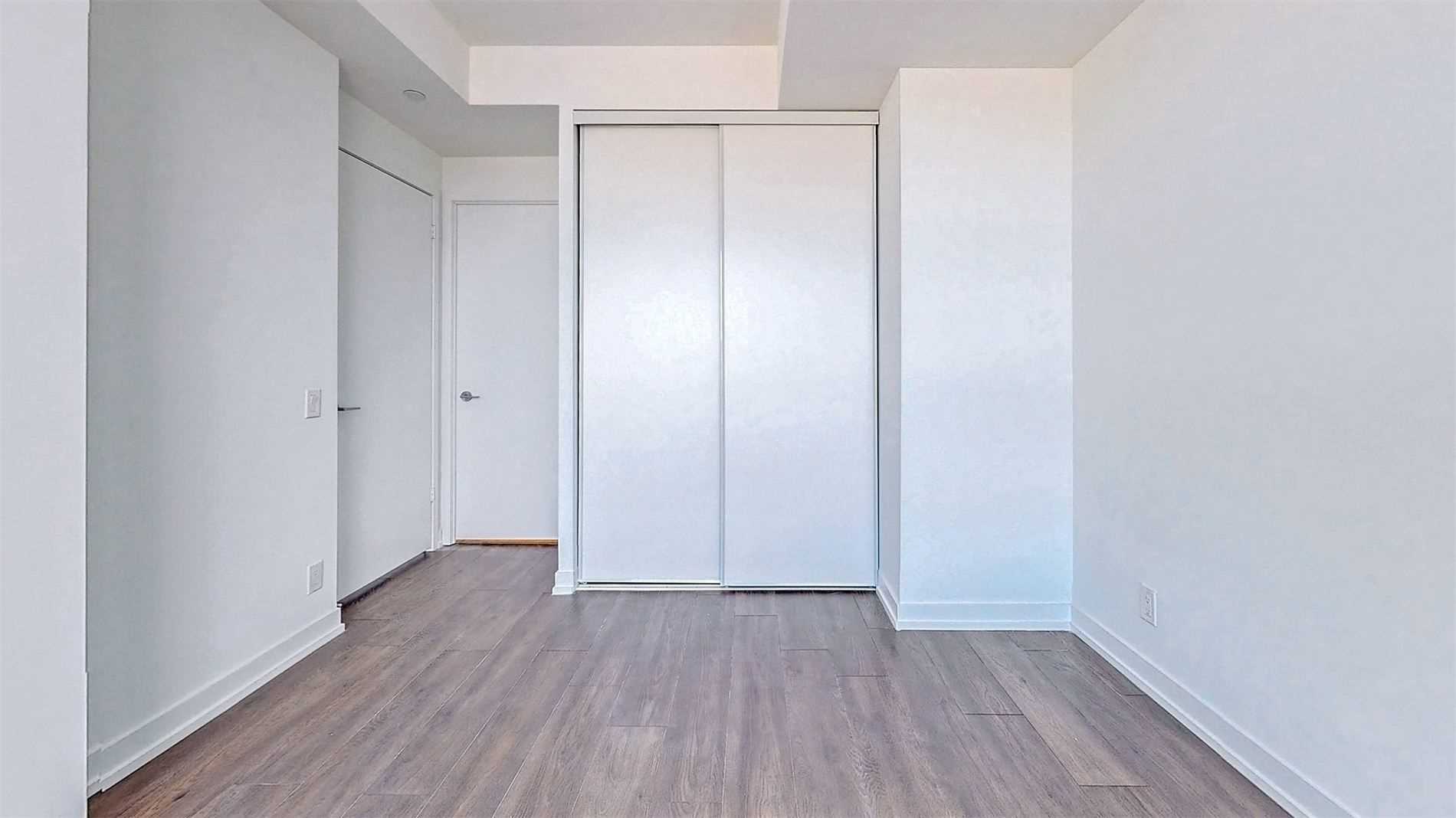 898 Portage Pkwy, #6101