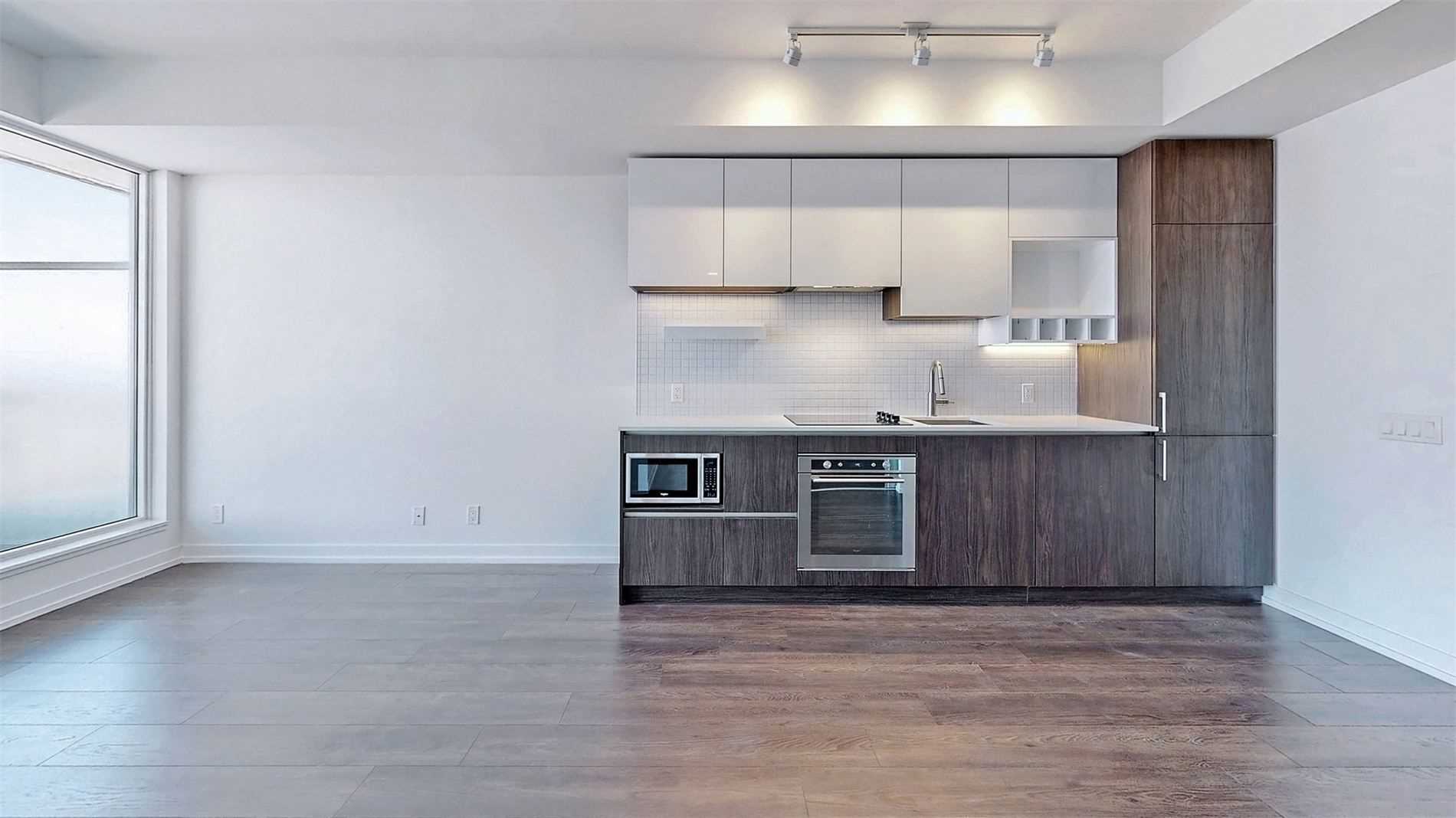 898 Portage Pkwy, #6101