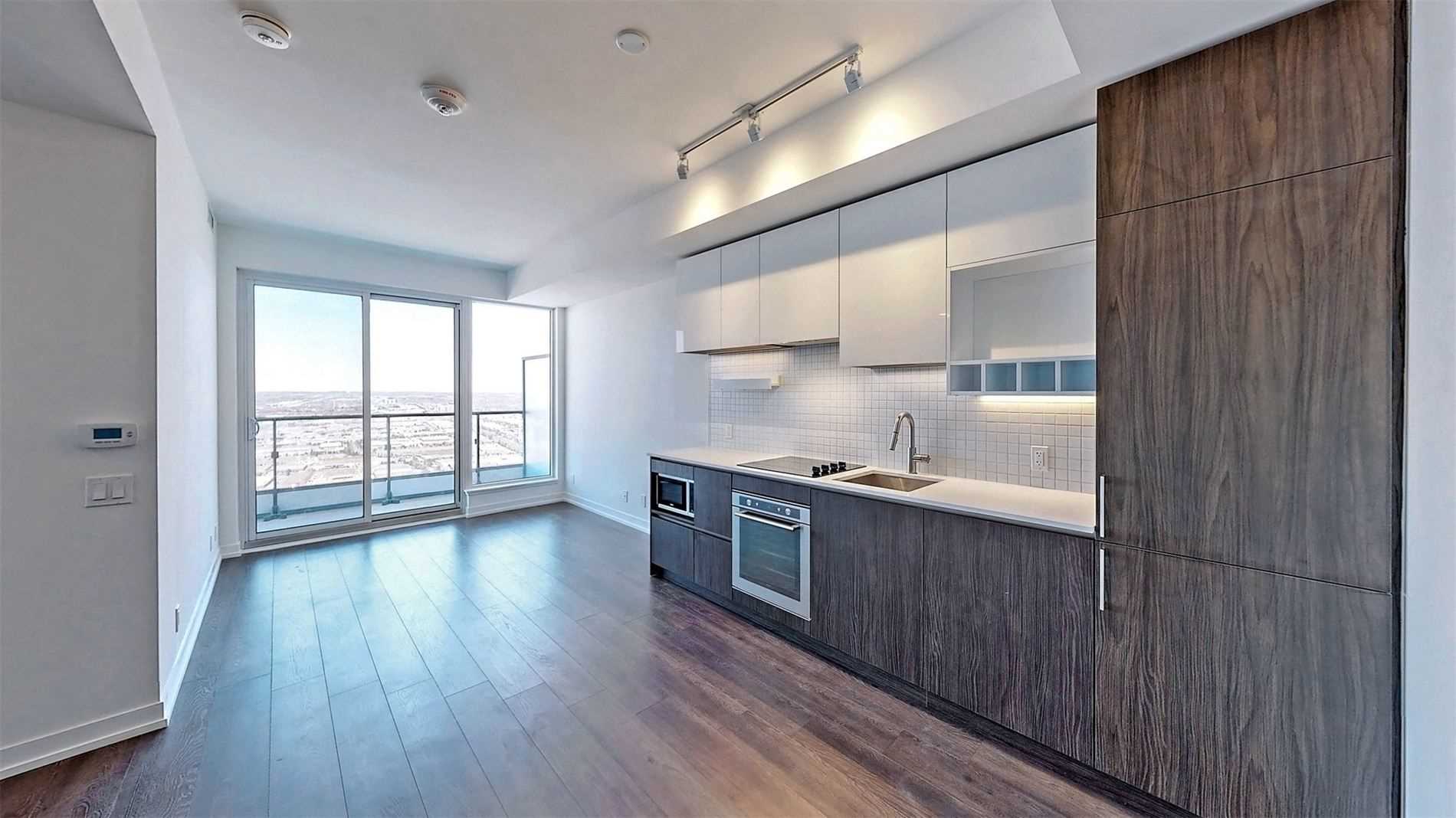 898 Portage Pkwy, #6101