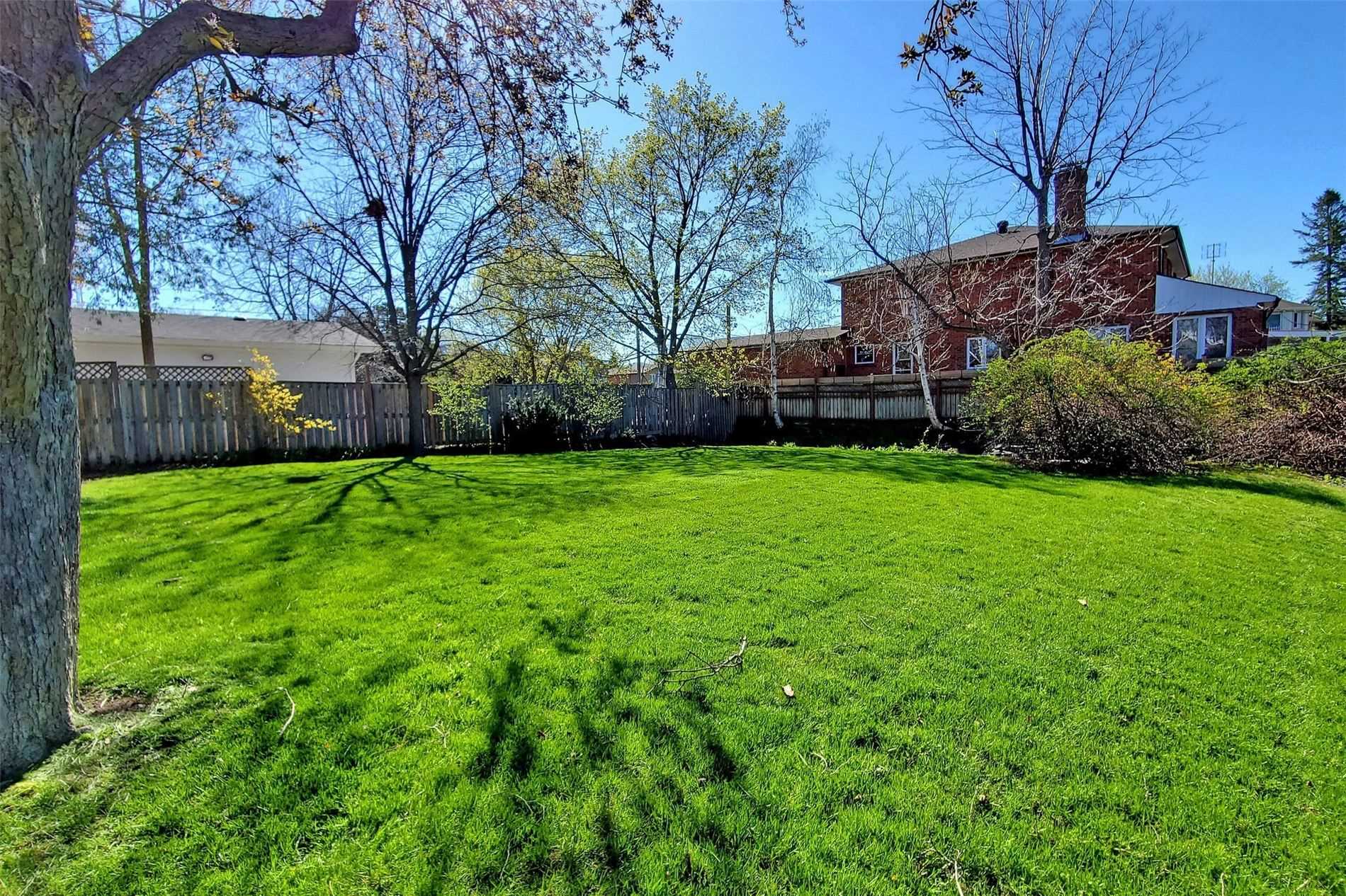 39 Westwood Lane