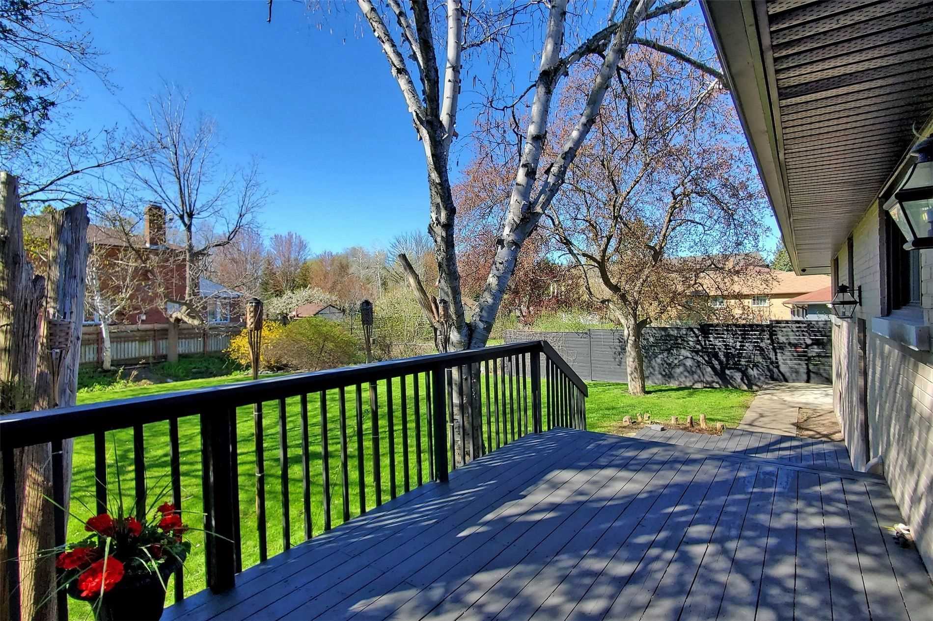 39 Westwood Lane