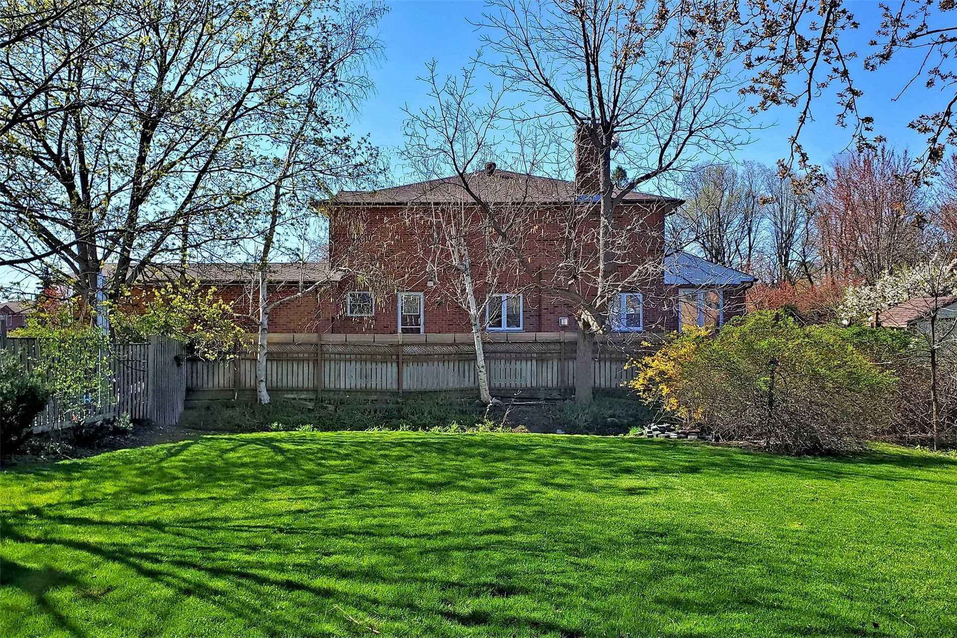 39 Westwood Lane