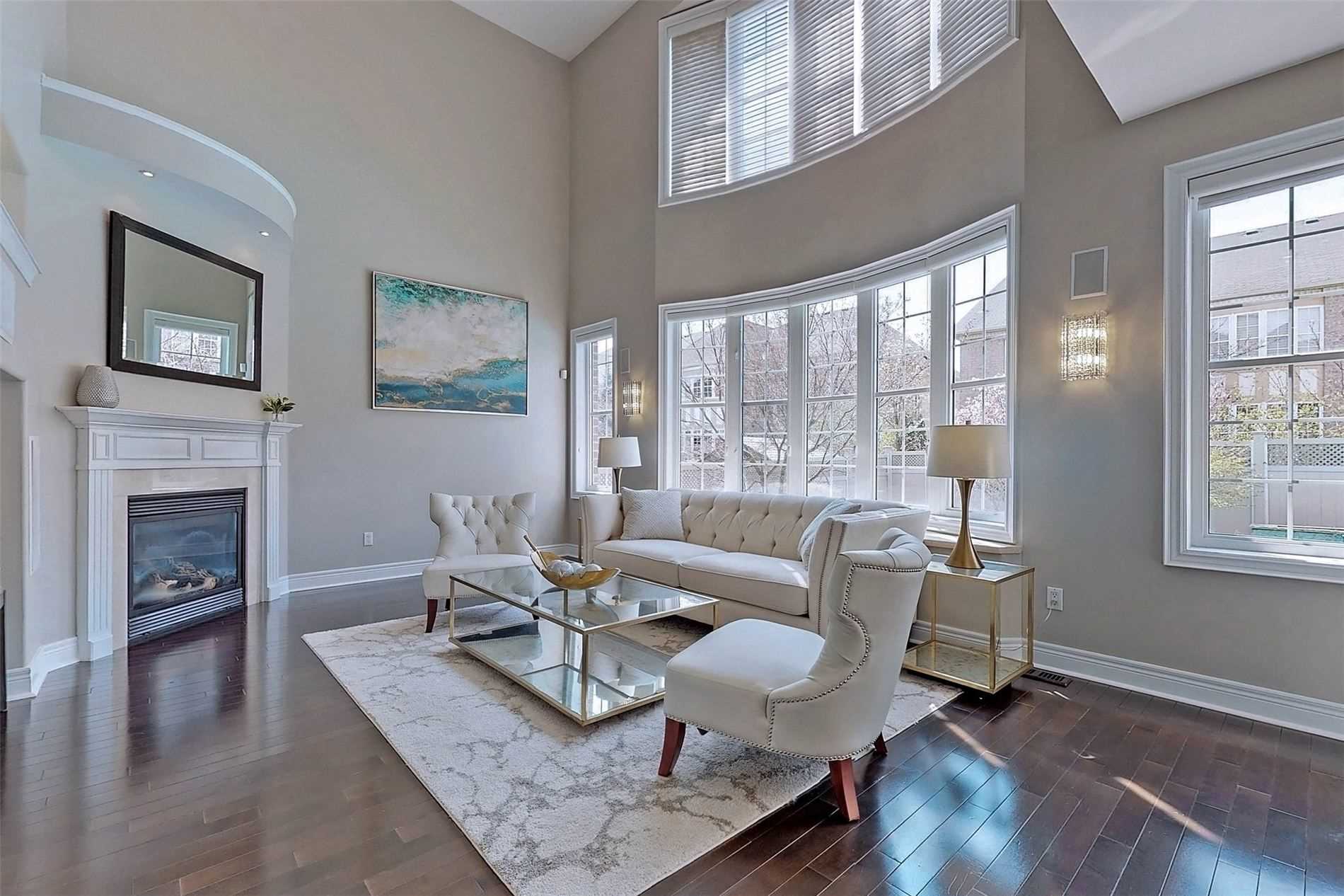 40 Gladue St