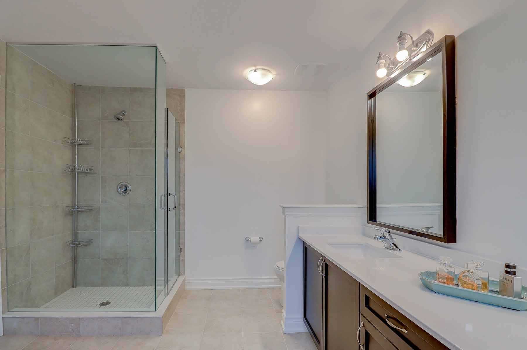 14 Empire Dr