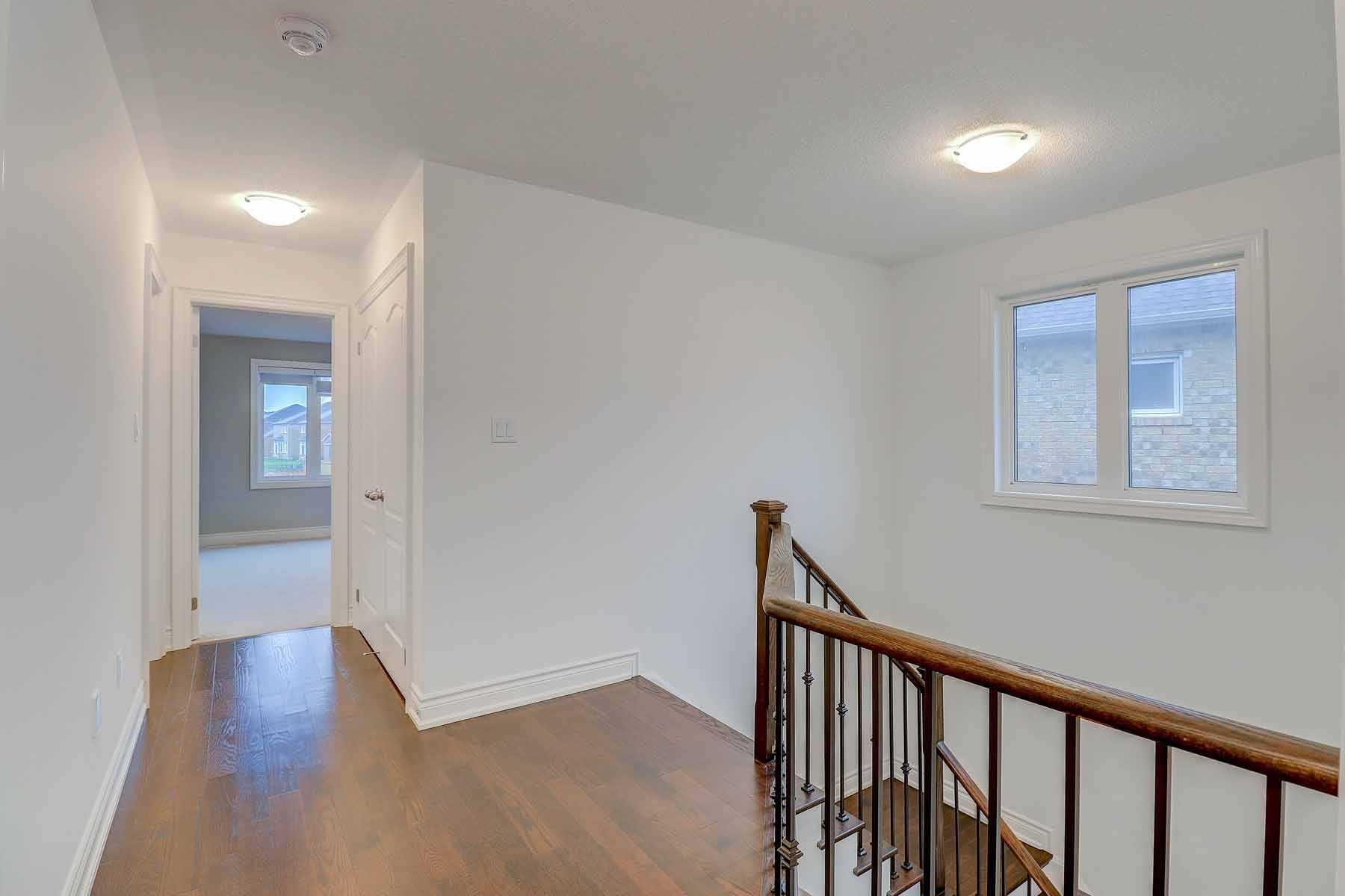 14 Empire Dr
