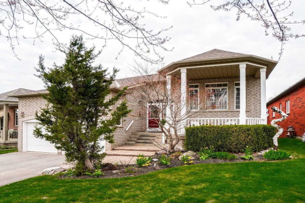 1039 Broughton Lane, Newmarket