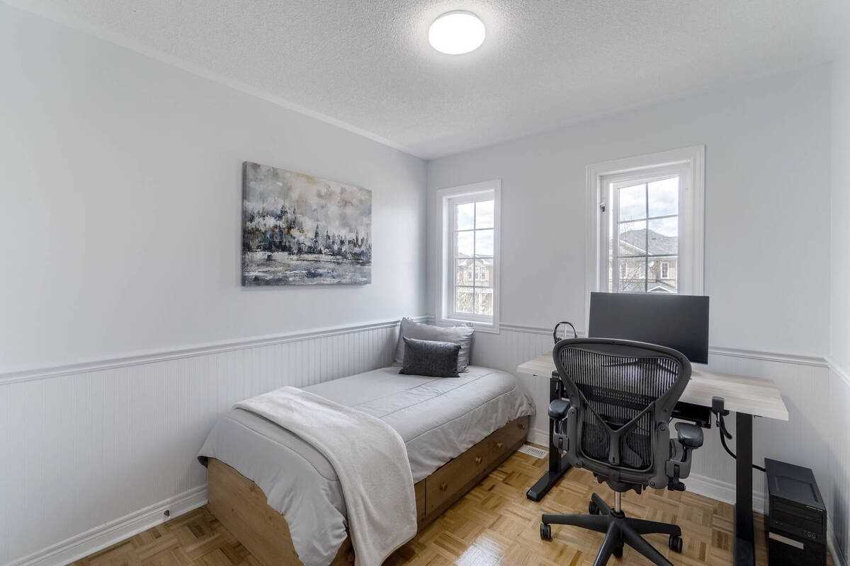 67 Wildberry Cres