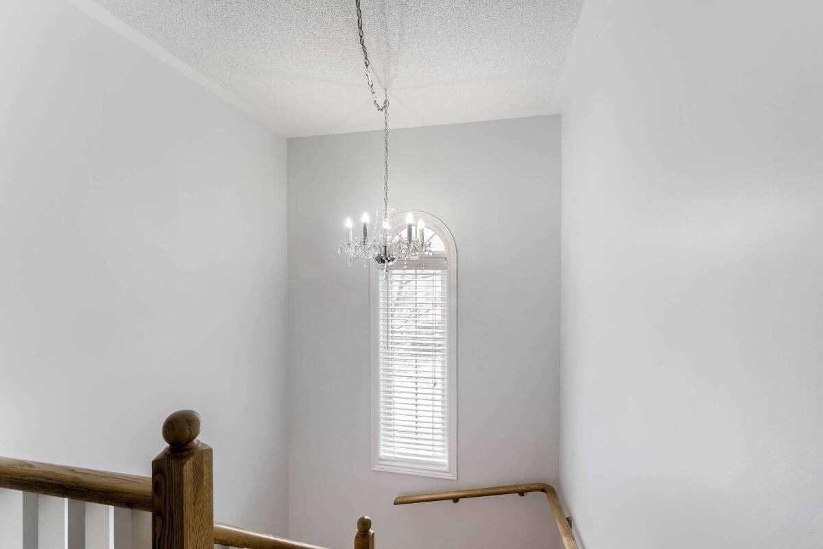 67 Wildberry Cres
