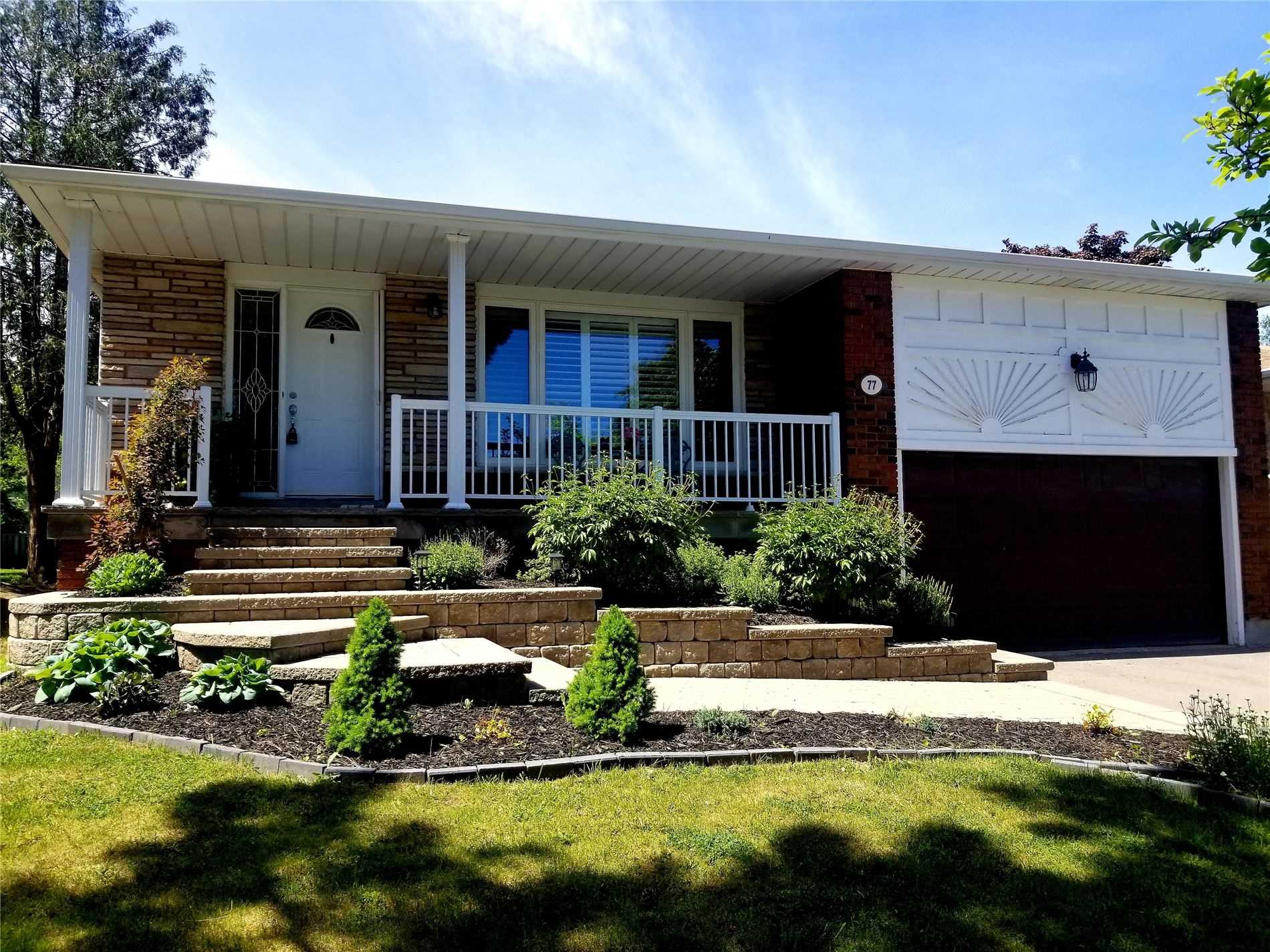 77 Lee Ave