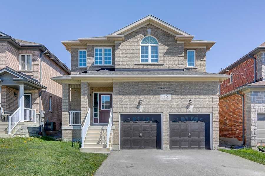 76 Hopkins Cres
