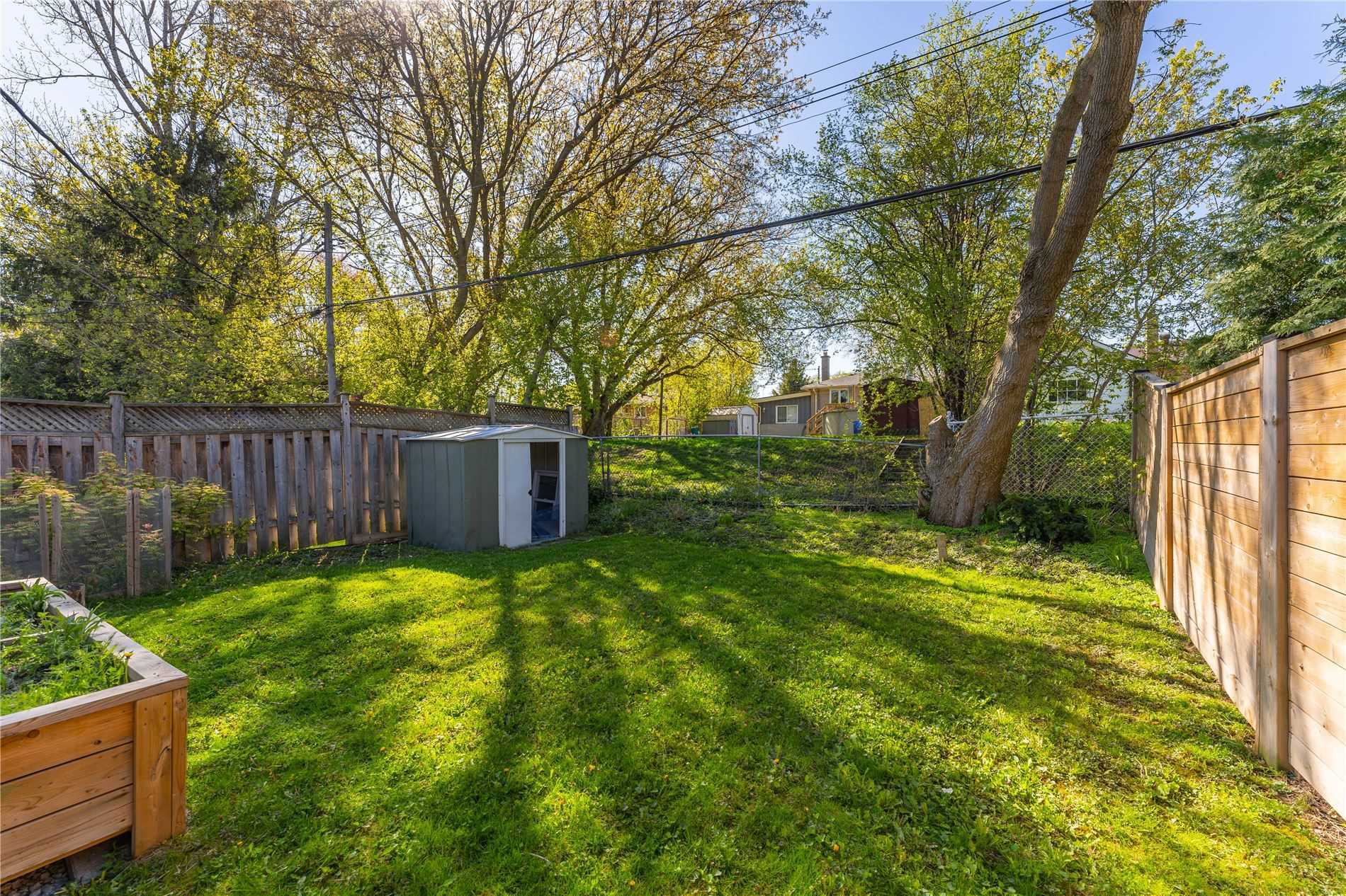 61 Tecumseh Dr