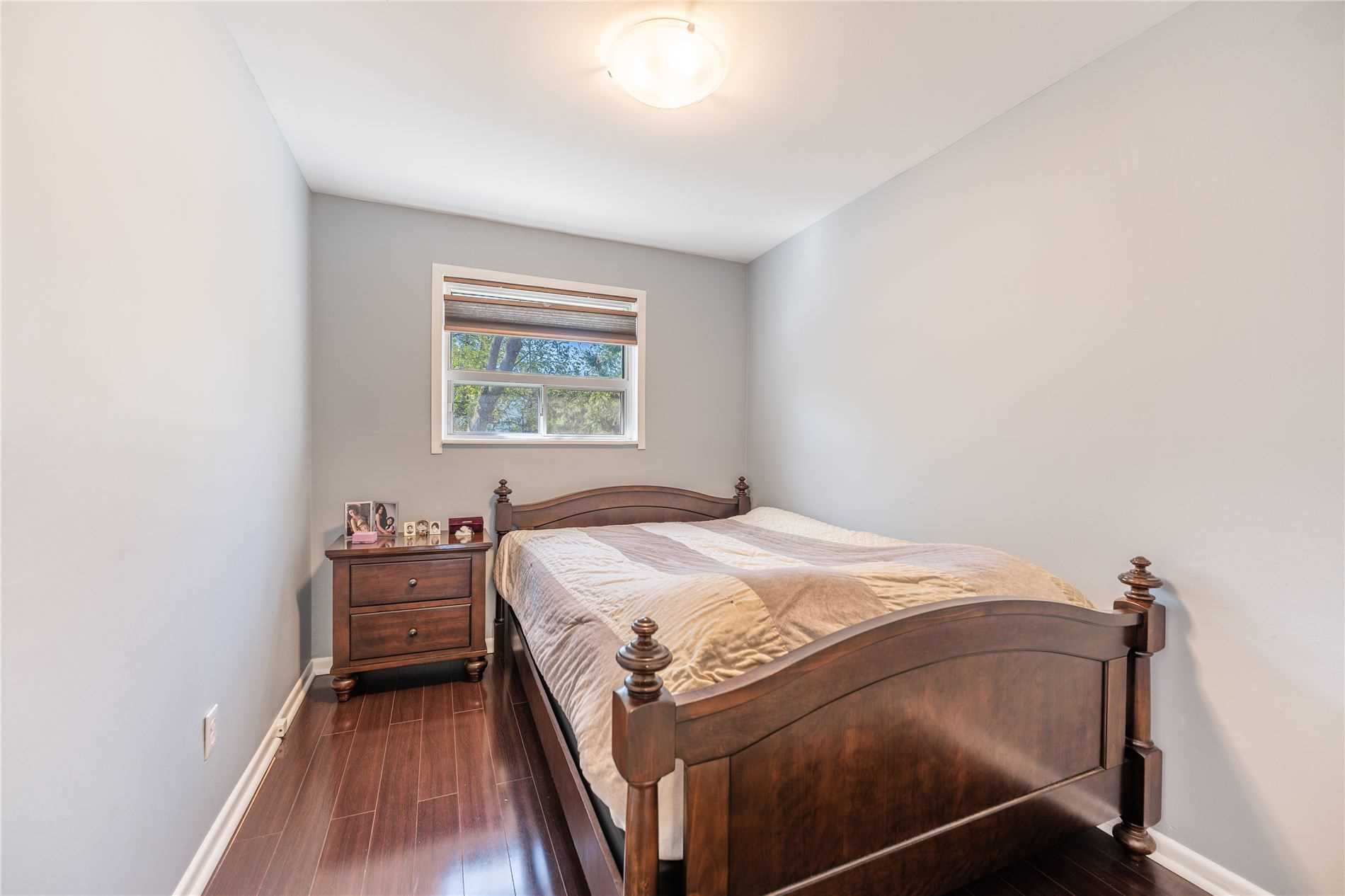 61 Tecumseh Dr