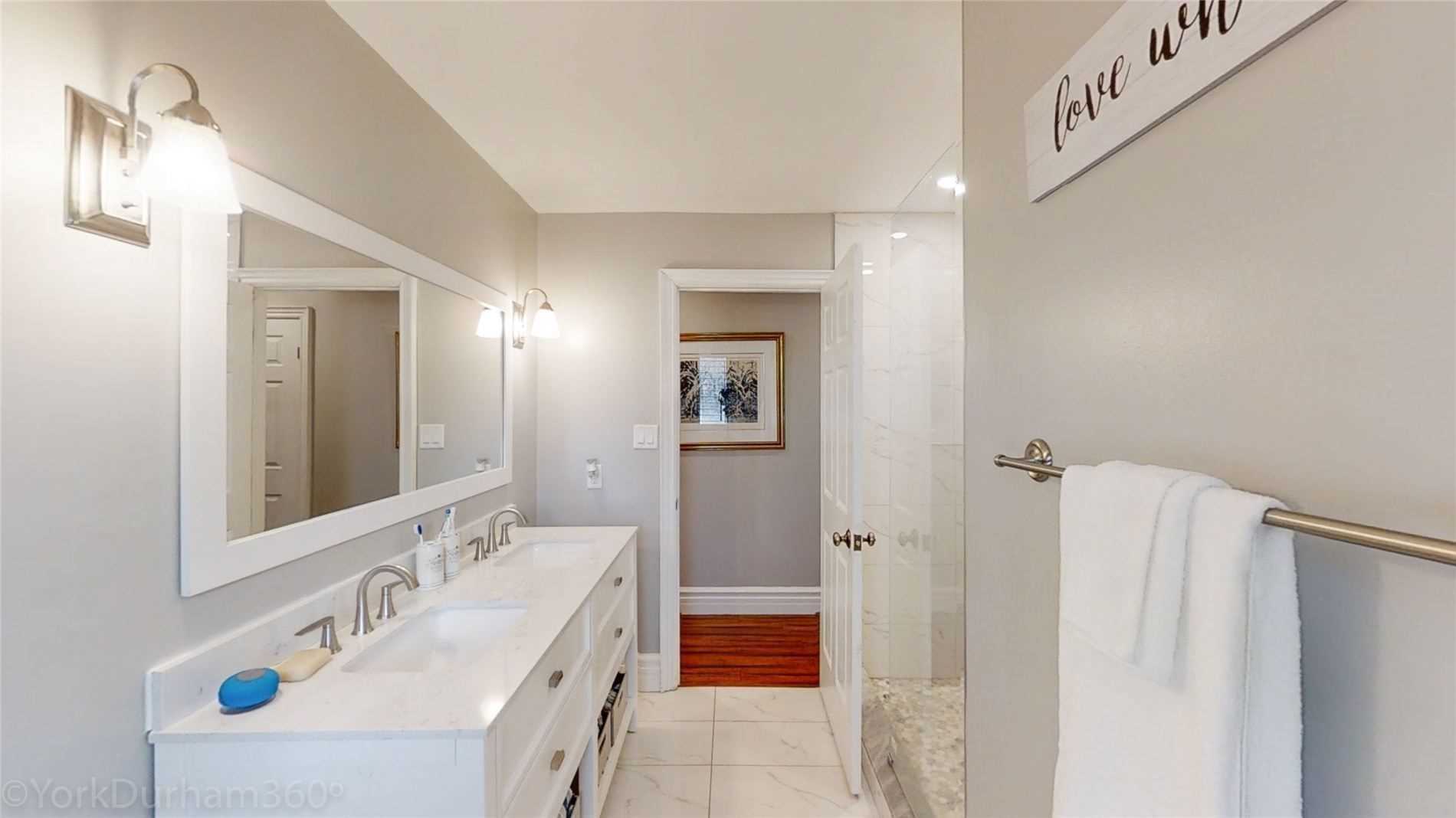 17 Smith Dr