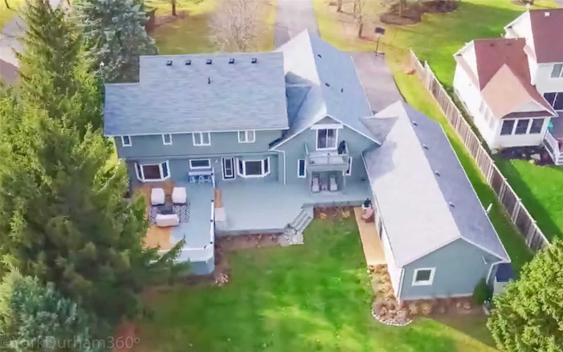 17 Smith Dr
