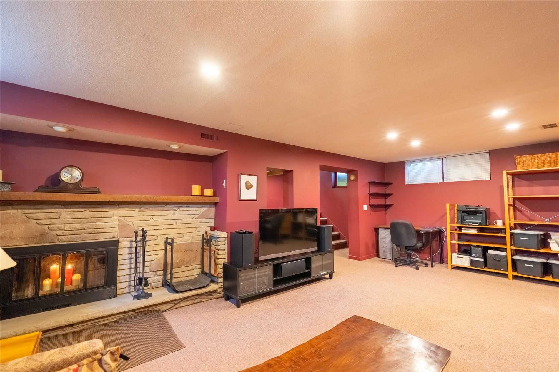 925 Nashville Rd