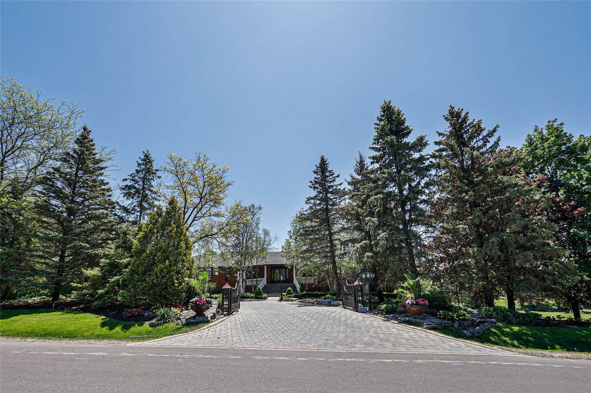 109 Collard Dr