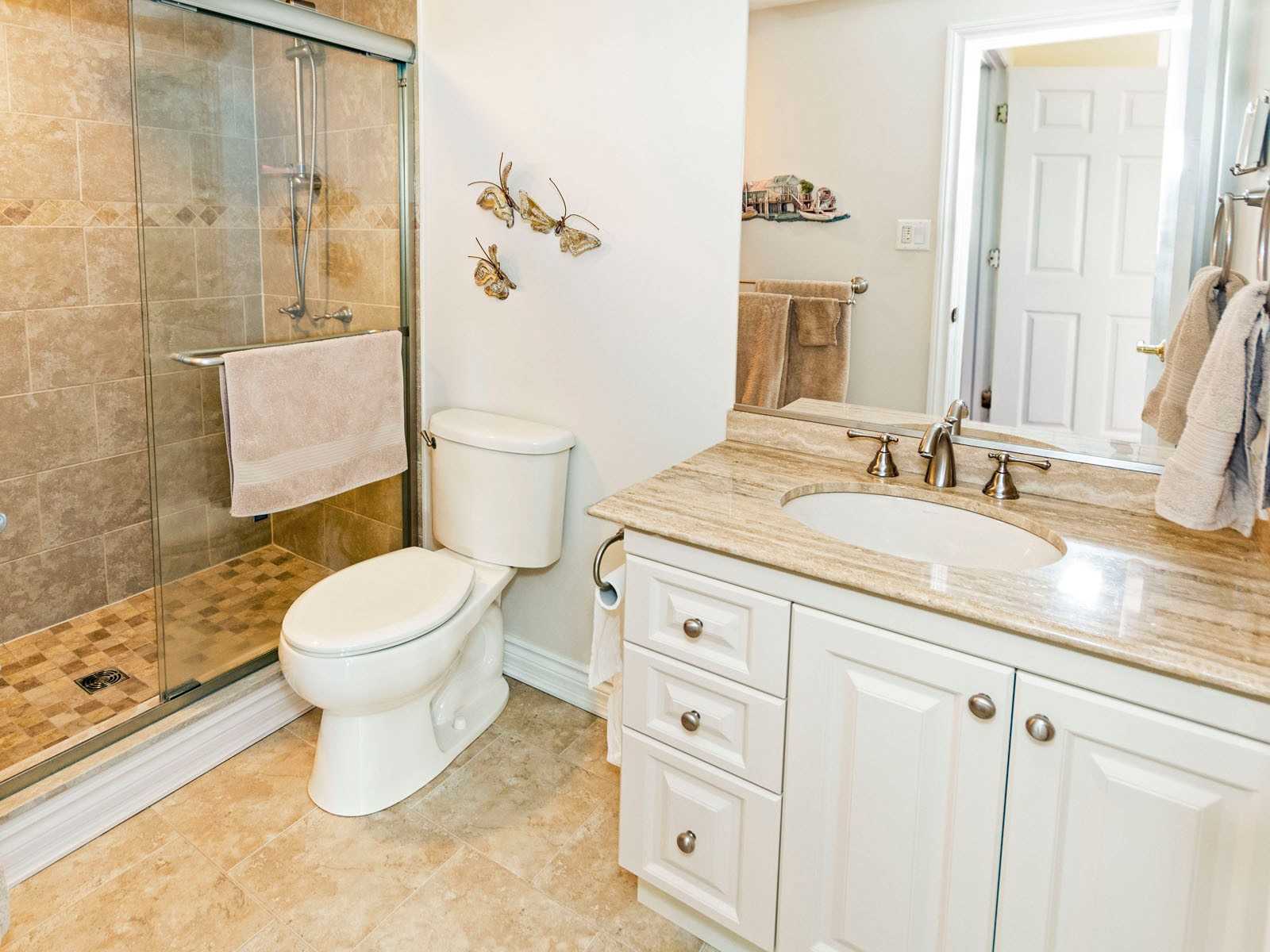 64 Cardinal Cres