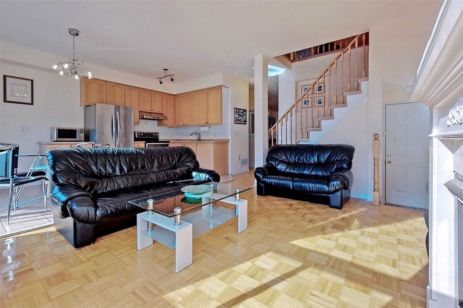 10 Fairlawn Ave