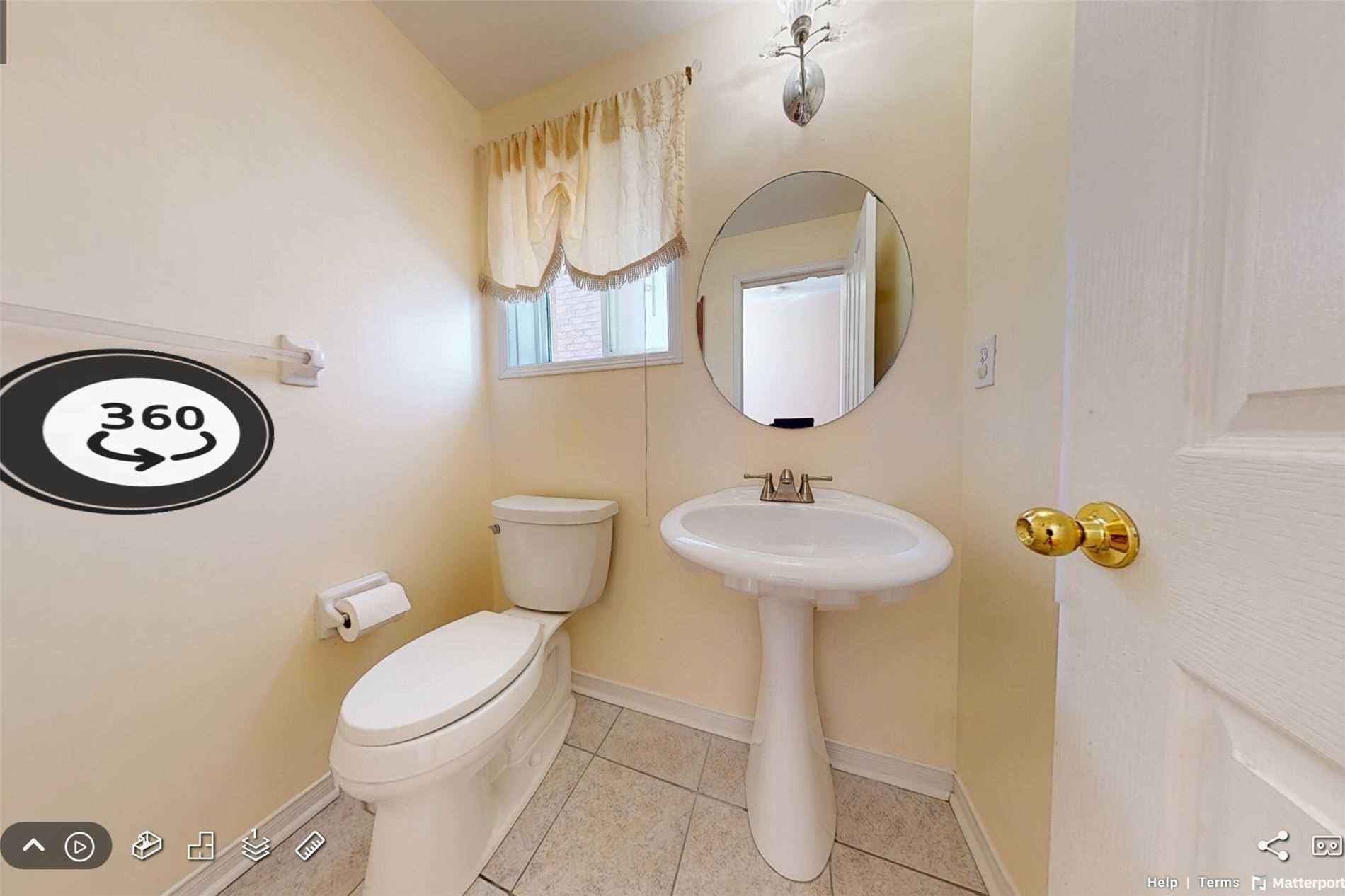 10 Fairlawn Ave