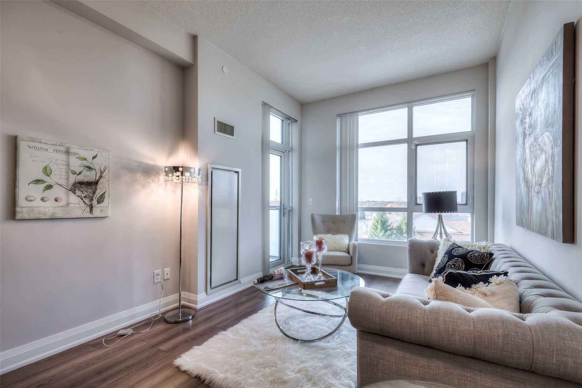 8763 Bayview Ave, #523