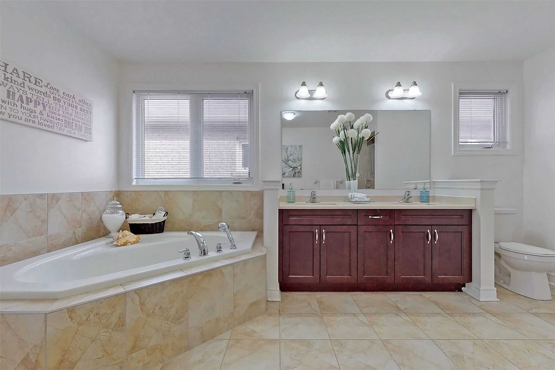 451 Summerlyn Tr