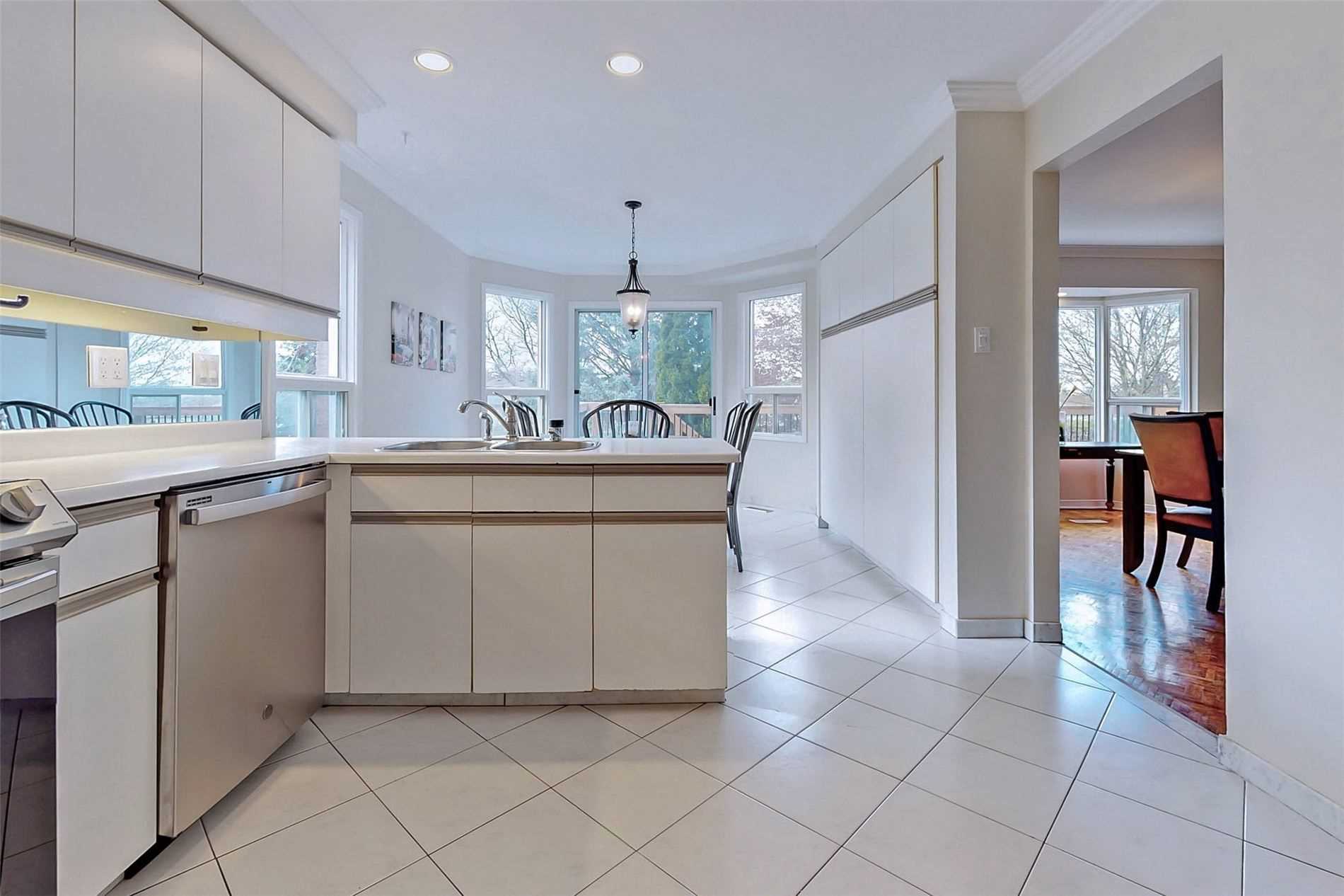 28 Beatty Cres