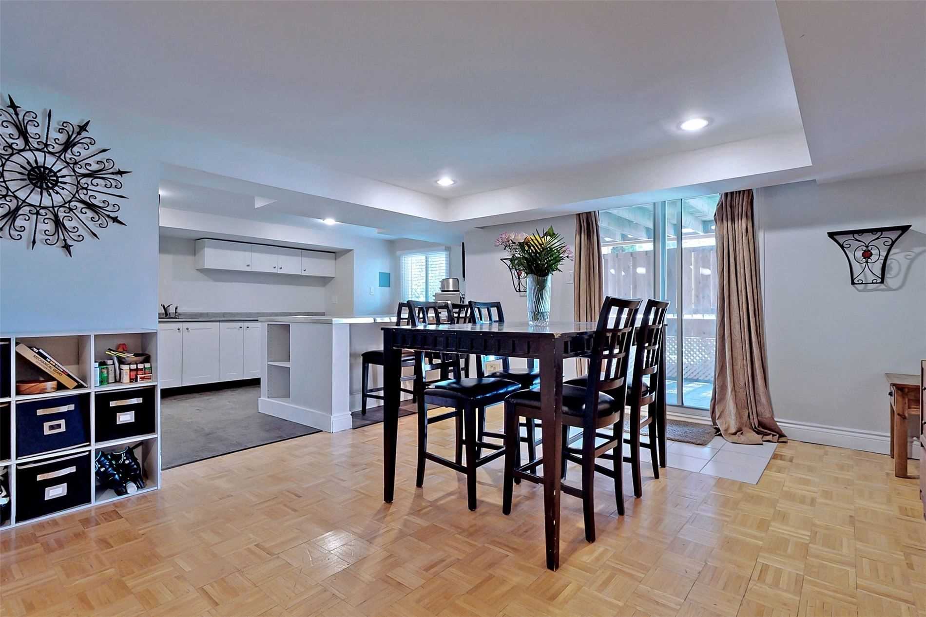 28 Beatty Cres