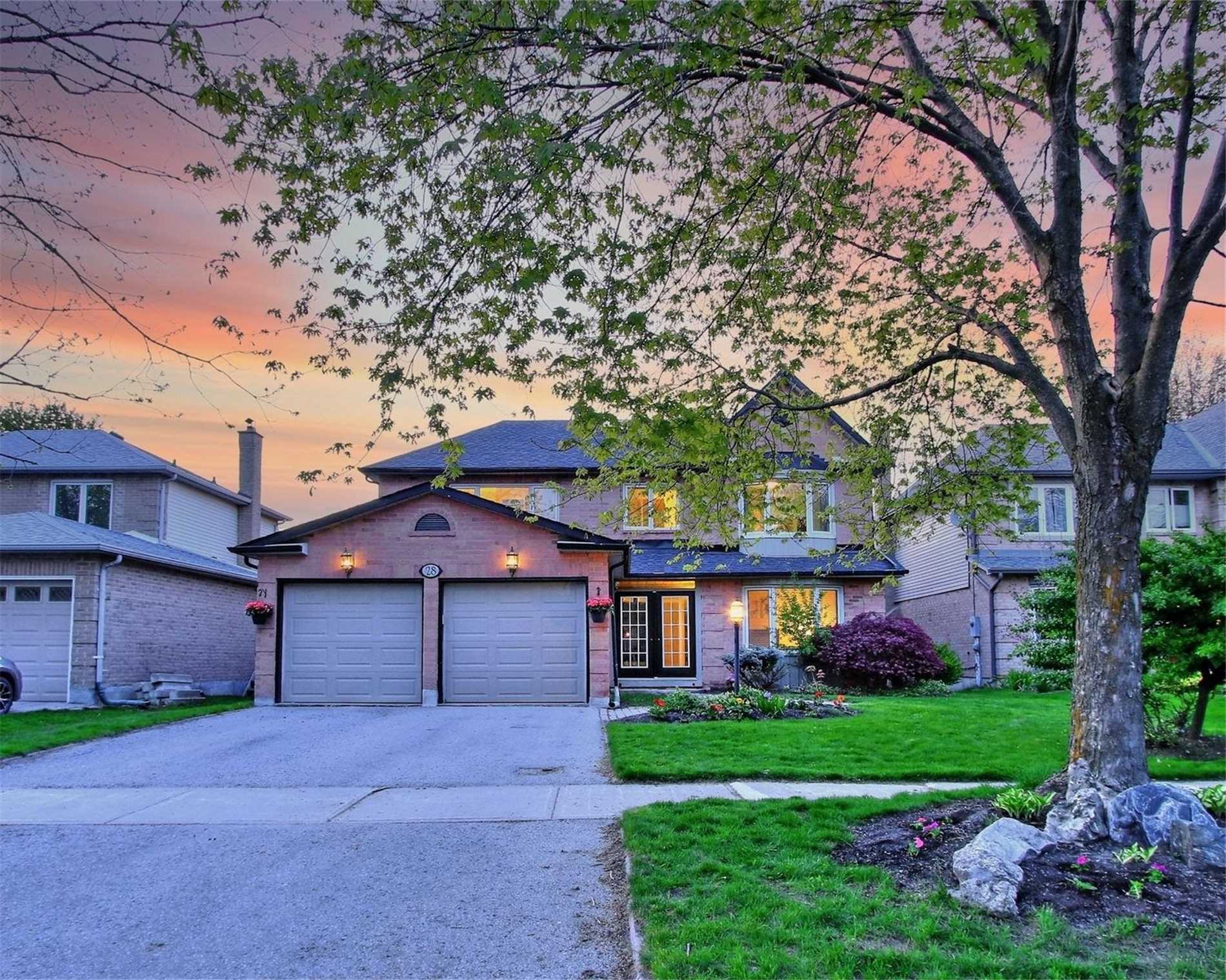 28 Beatty Cres