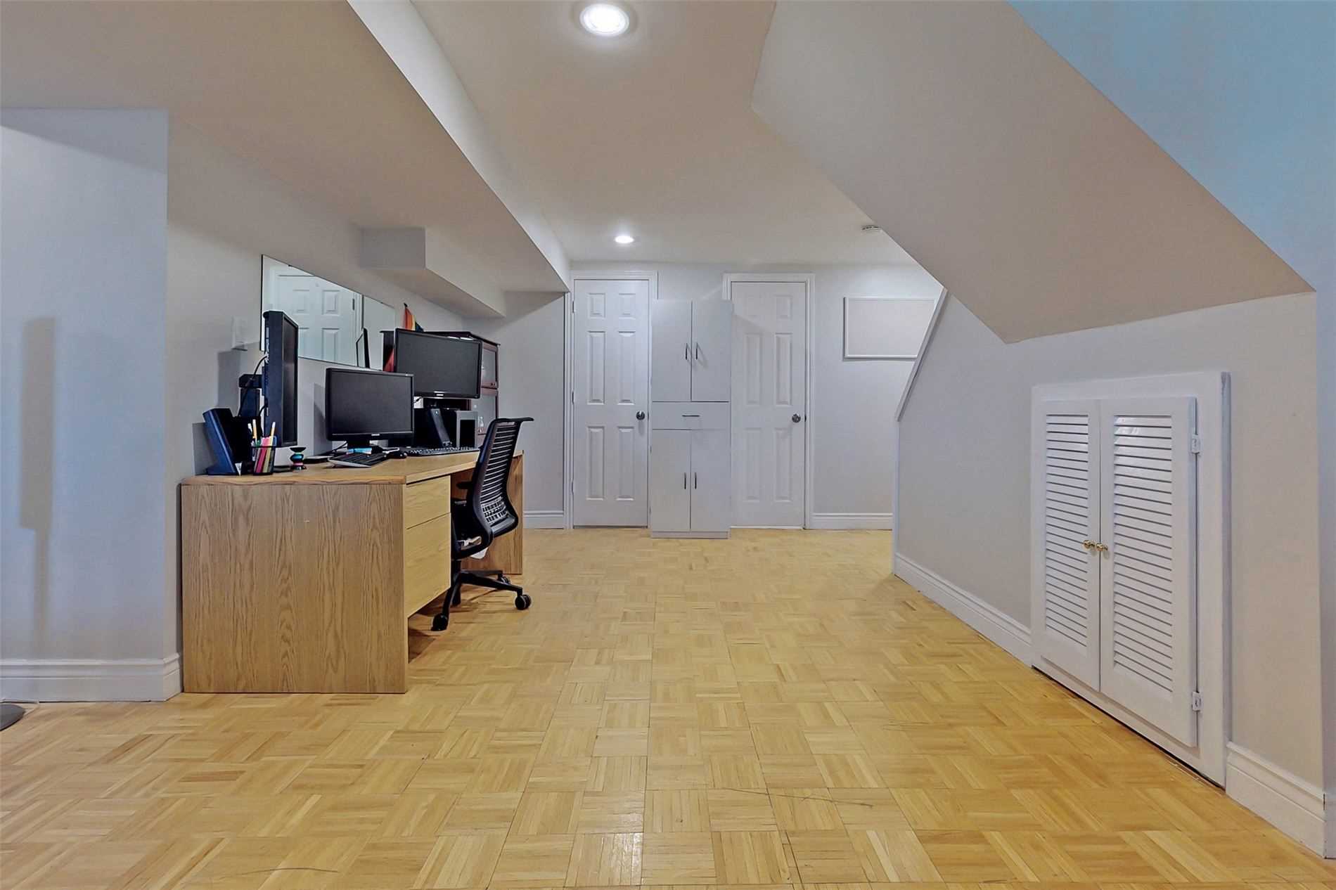 28 Beatty Cres
