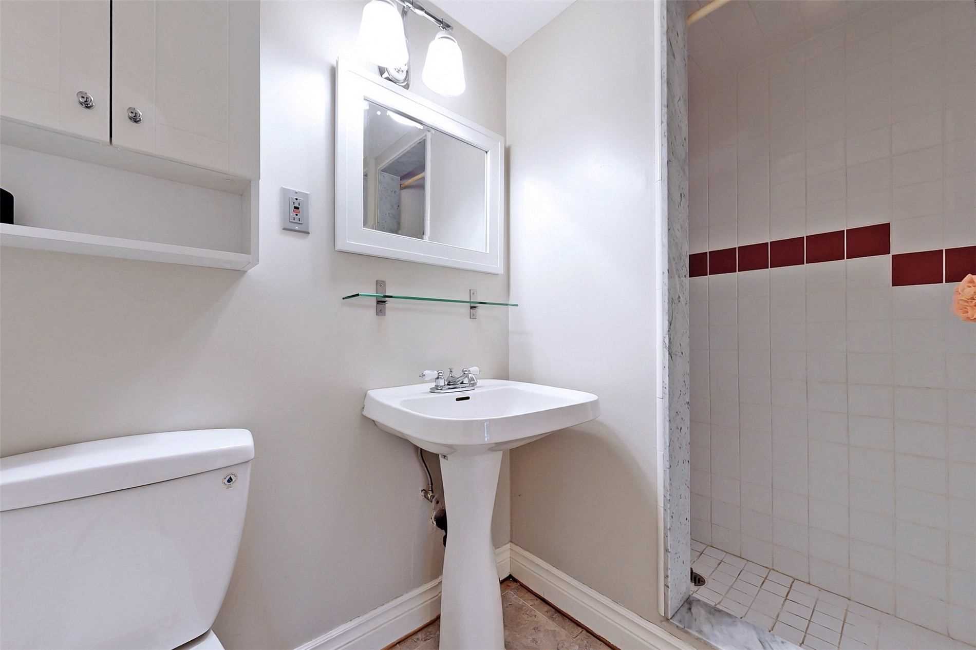 28 Beatty Cres