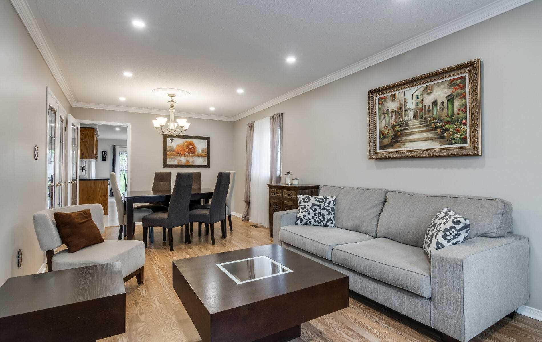 73 Burling Pl