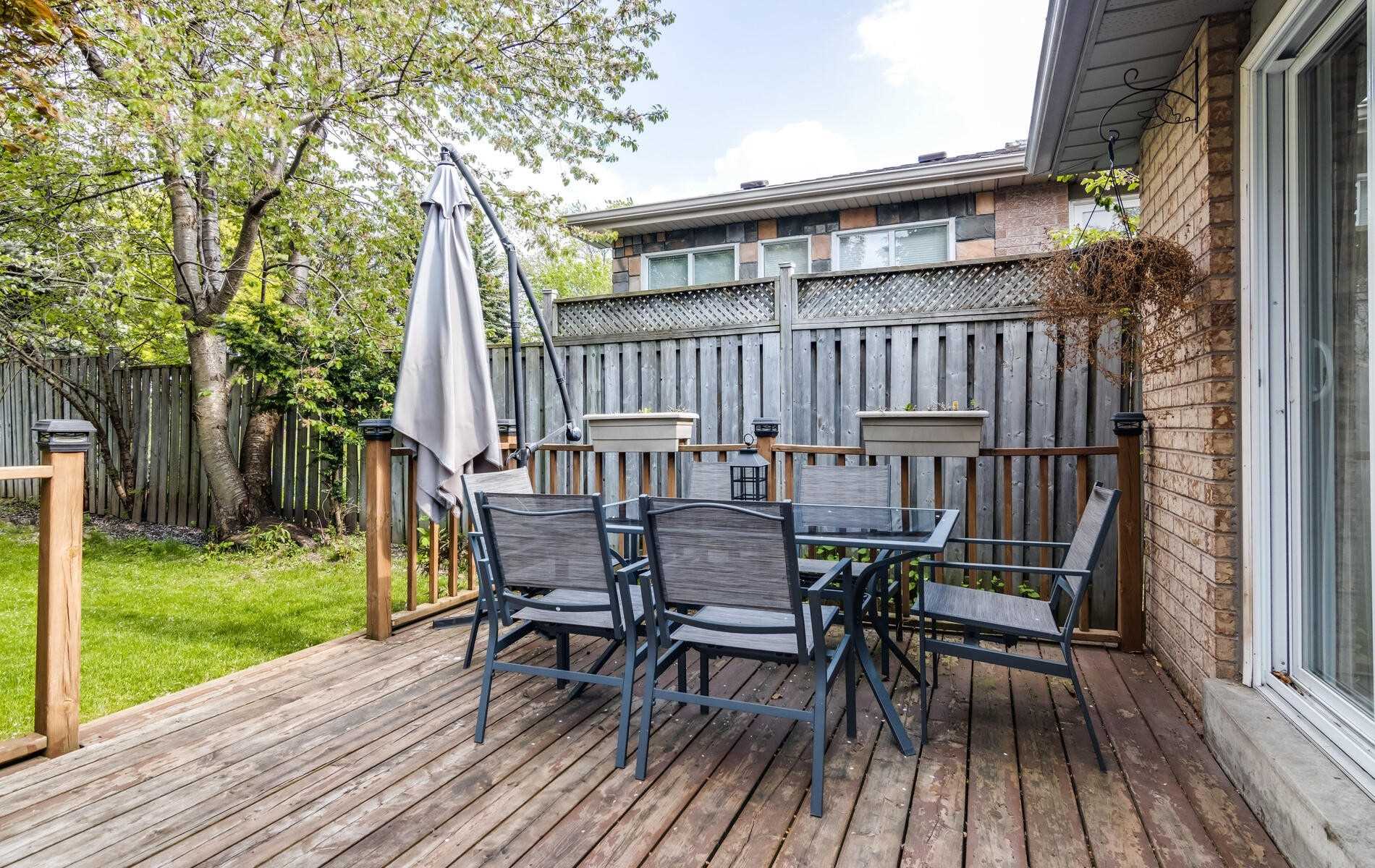 73 Burling Pl