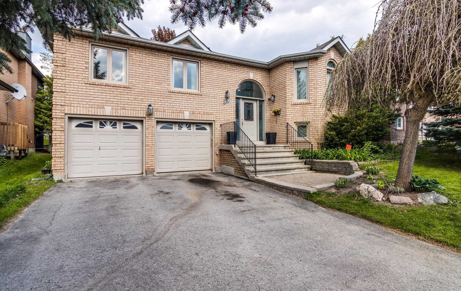 73 Burling Pl