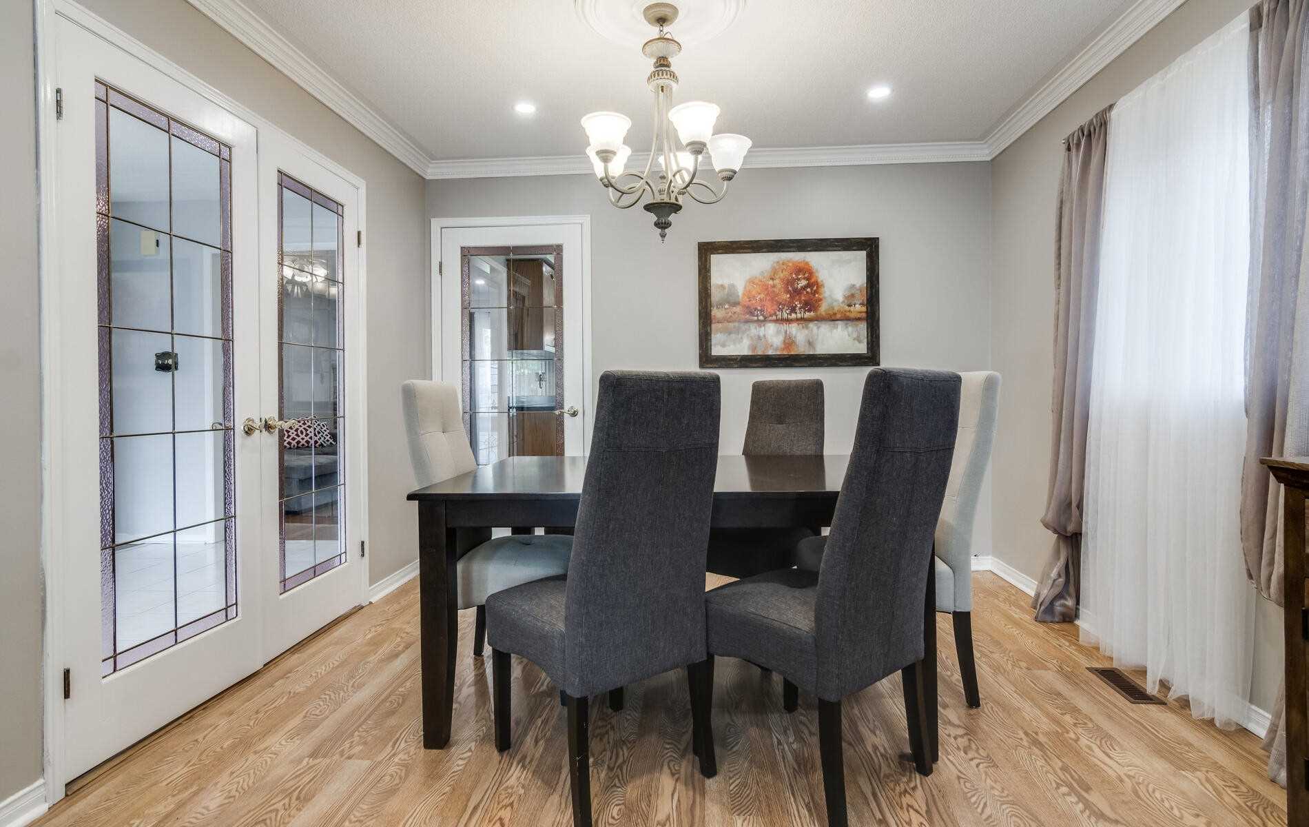 73 Burling Pl