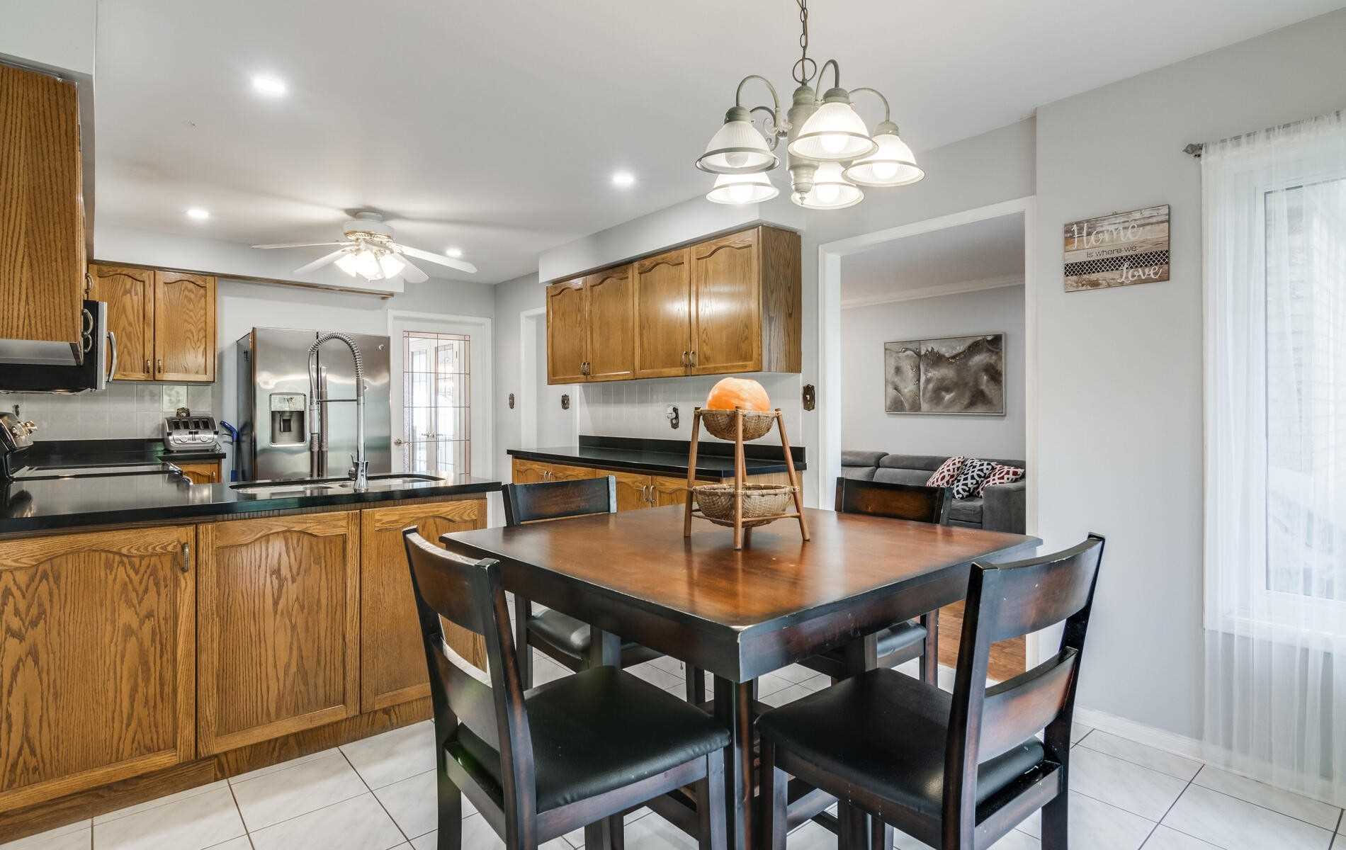 73 Burling Pl