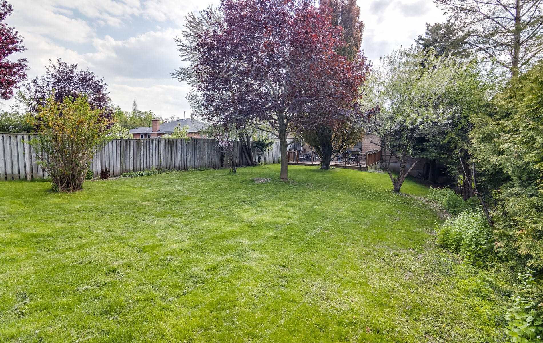 73 Burling Pl