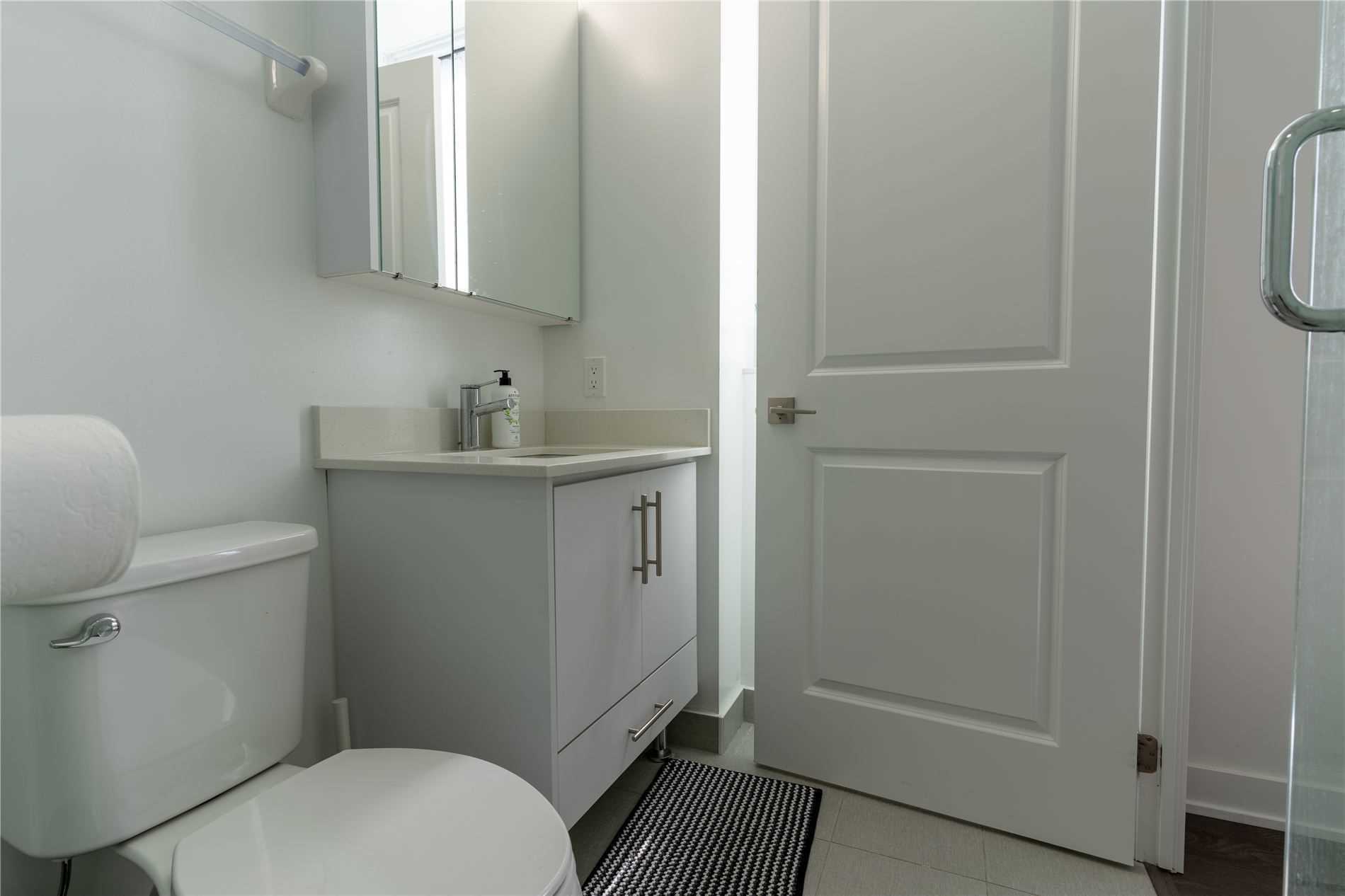 75 Oneida Cres, #410