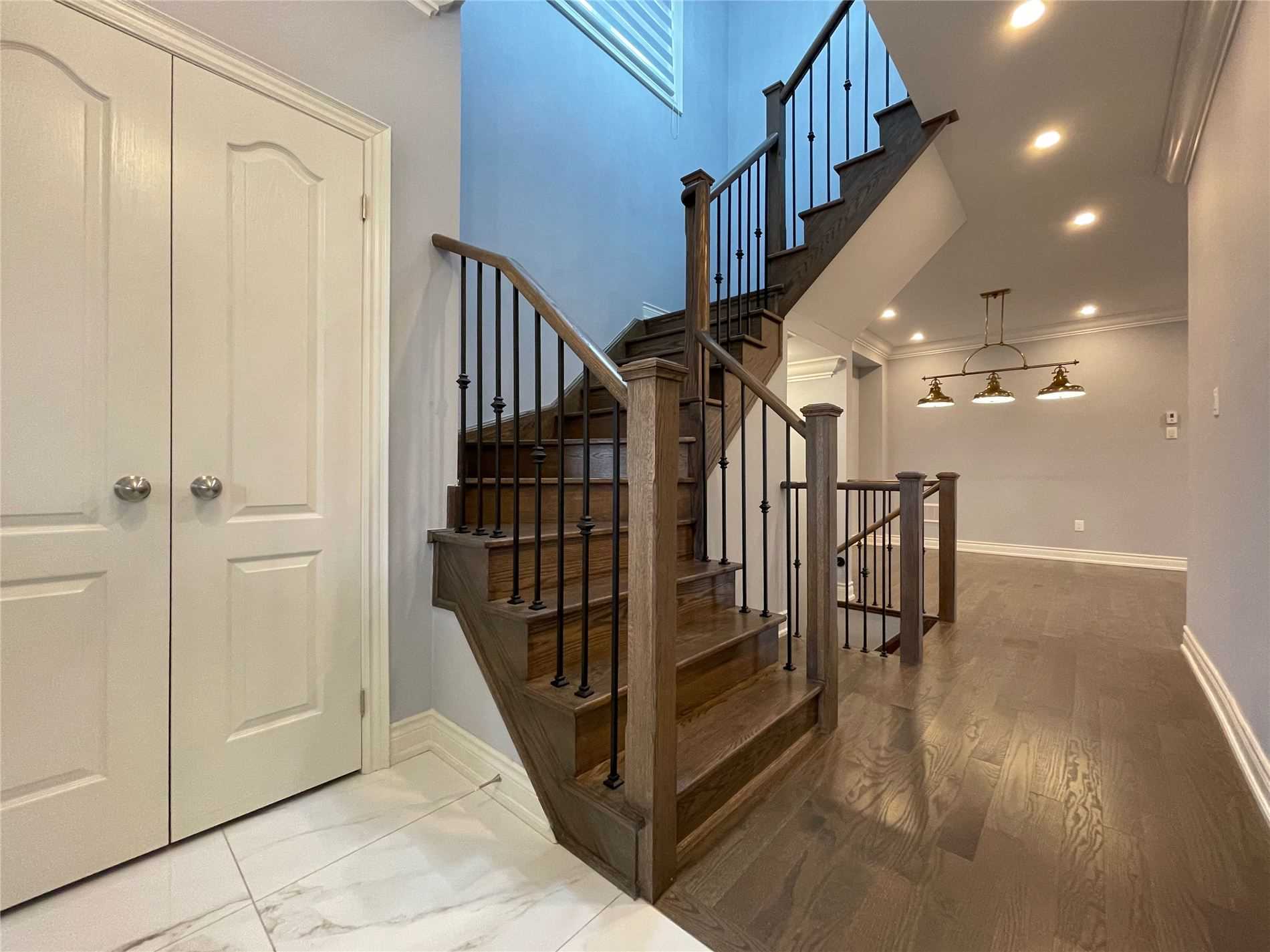 132 Meadow Vista Cres