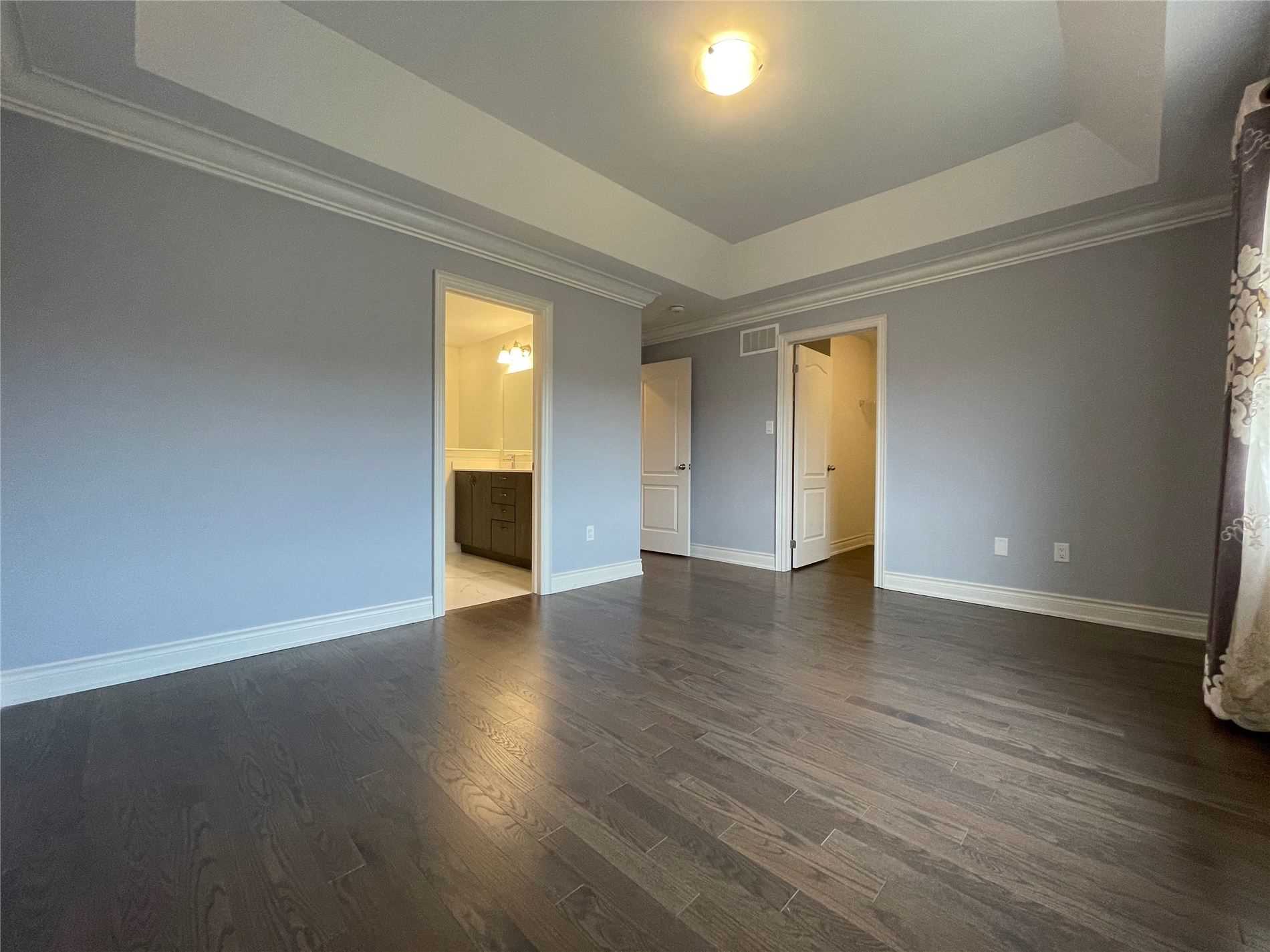 132 Meadow Vista Cres