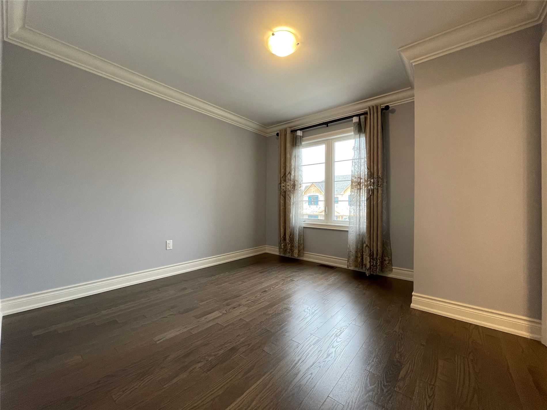 132 Meadow Vista Cres