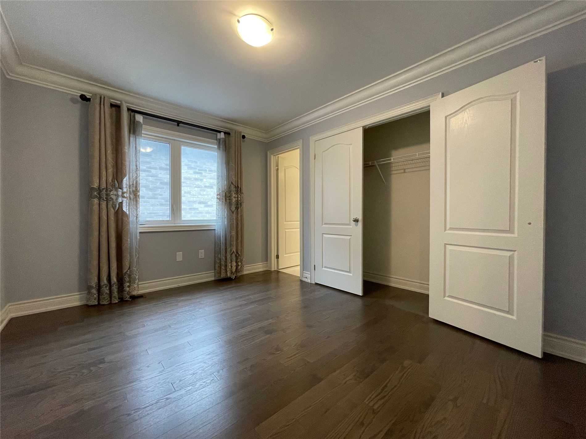 132 Meadow Vista Cres