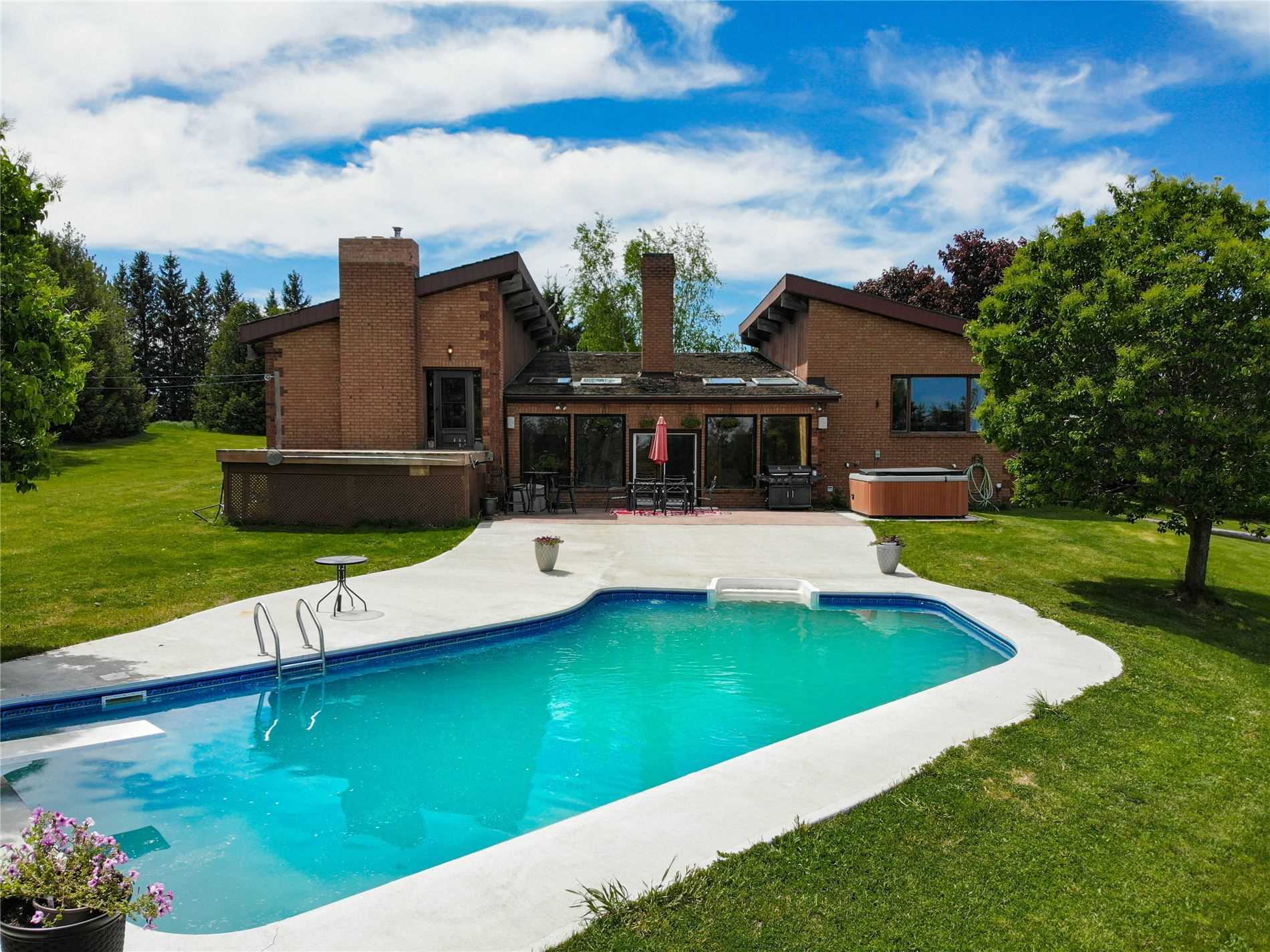 729 Fowlers Rd