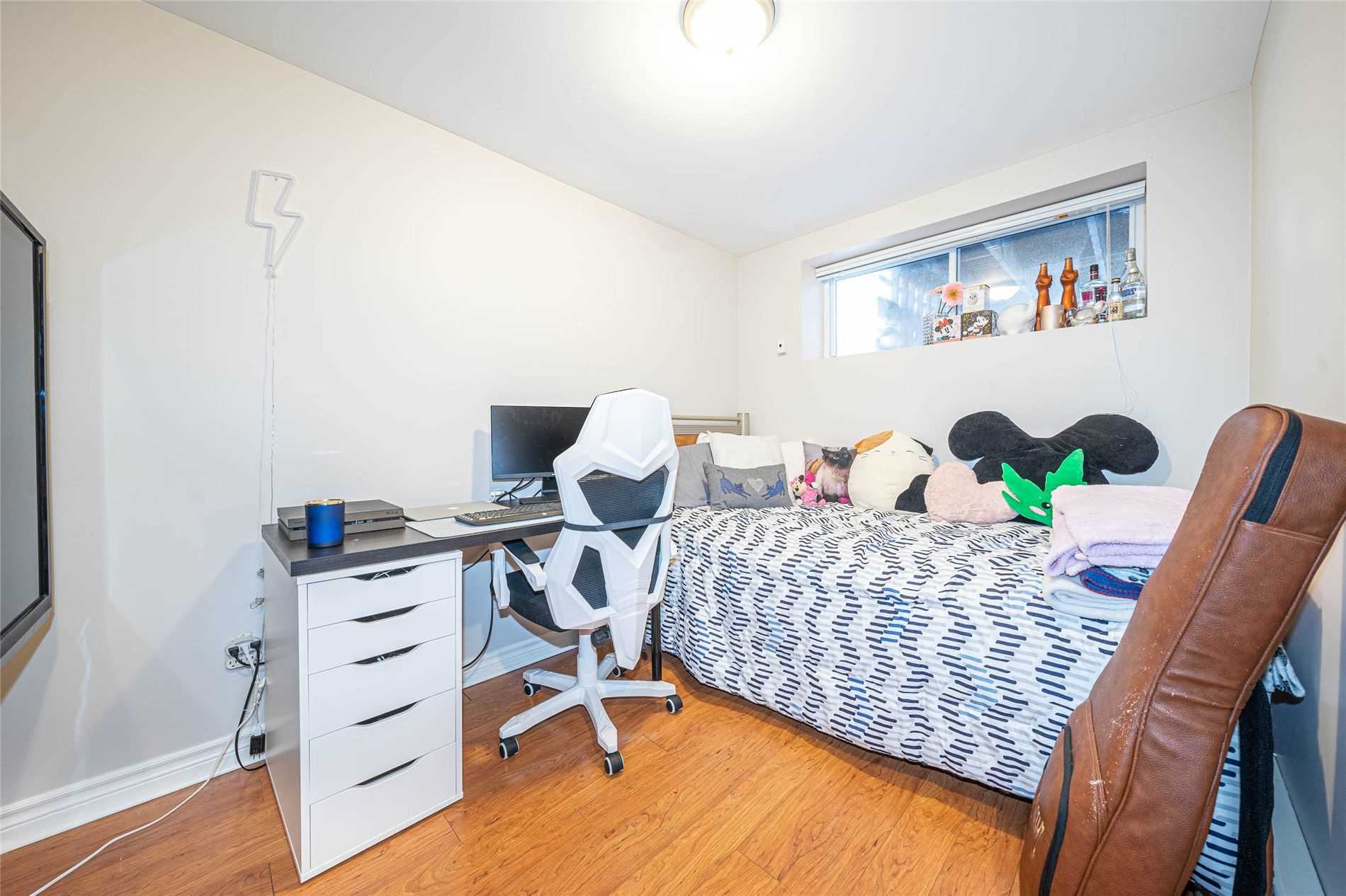167 Felix Rd