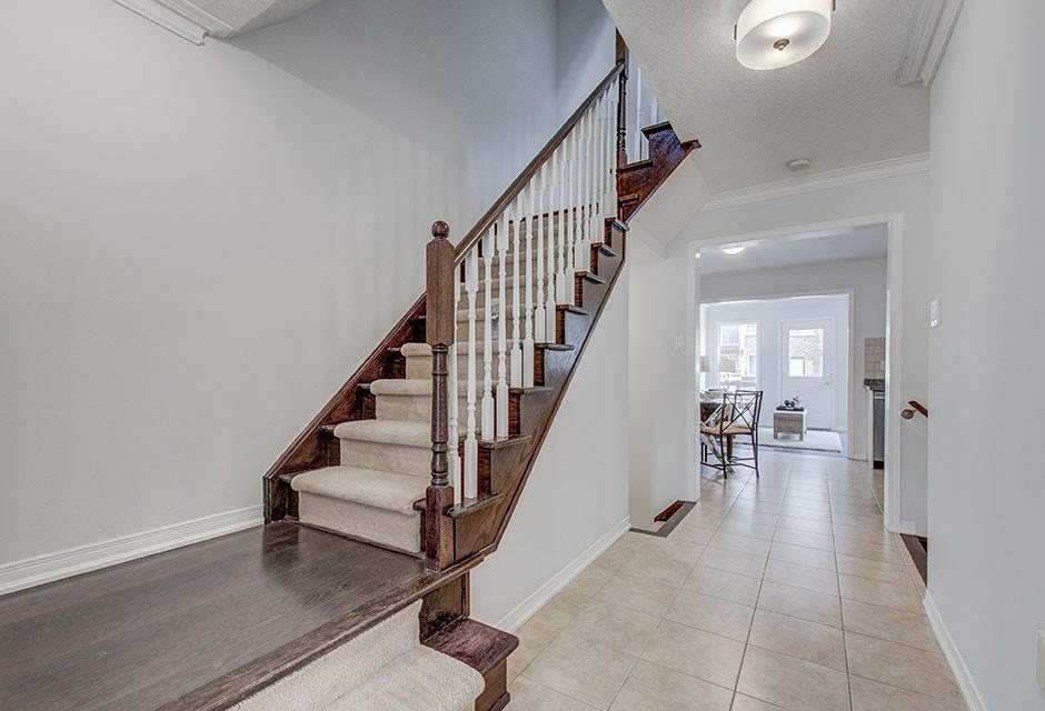 23 Barr Cres