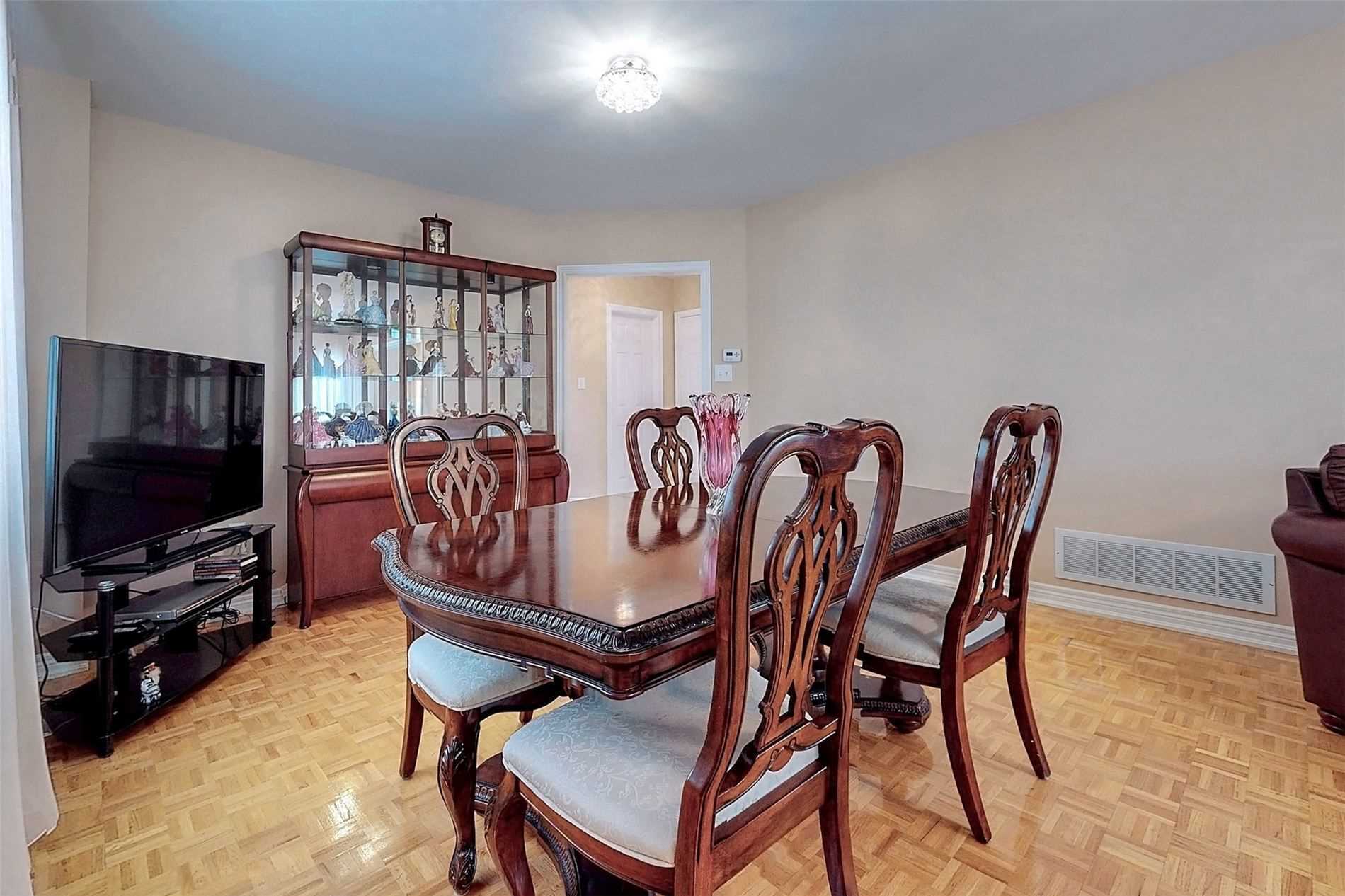 42 Preston Hill Cres